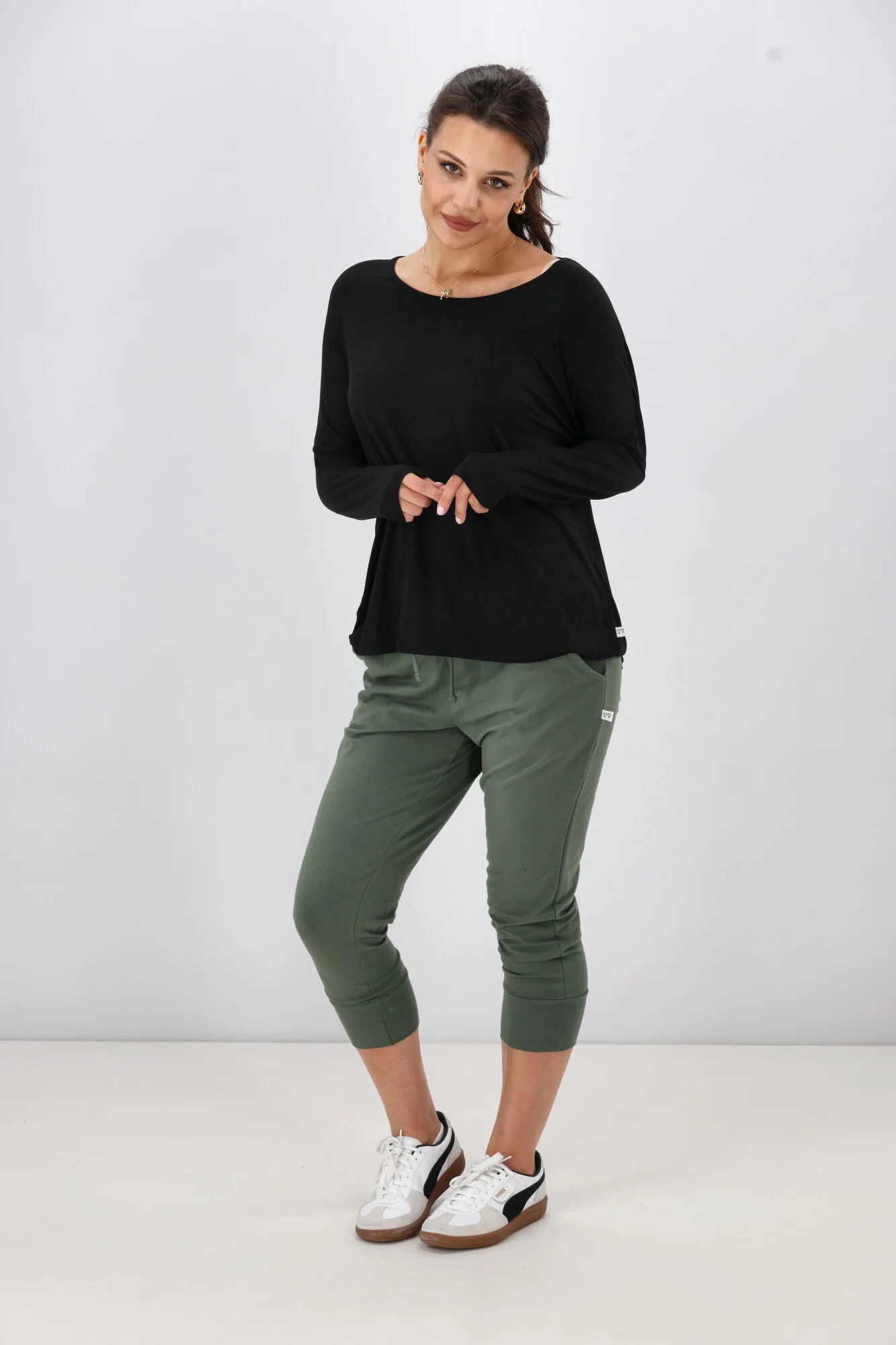 Shine On Essentials Long Sleeve Comfort Tee Black - Image 4