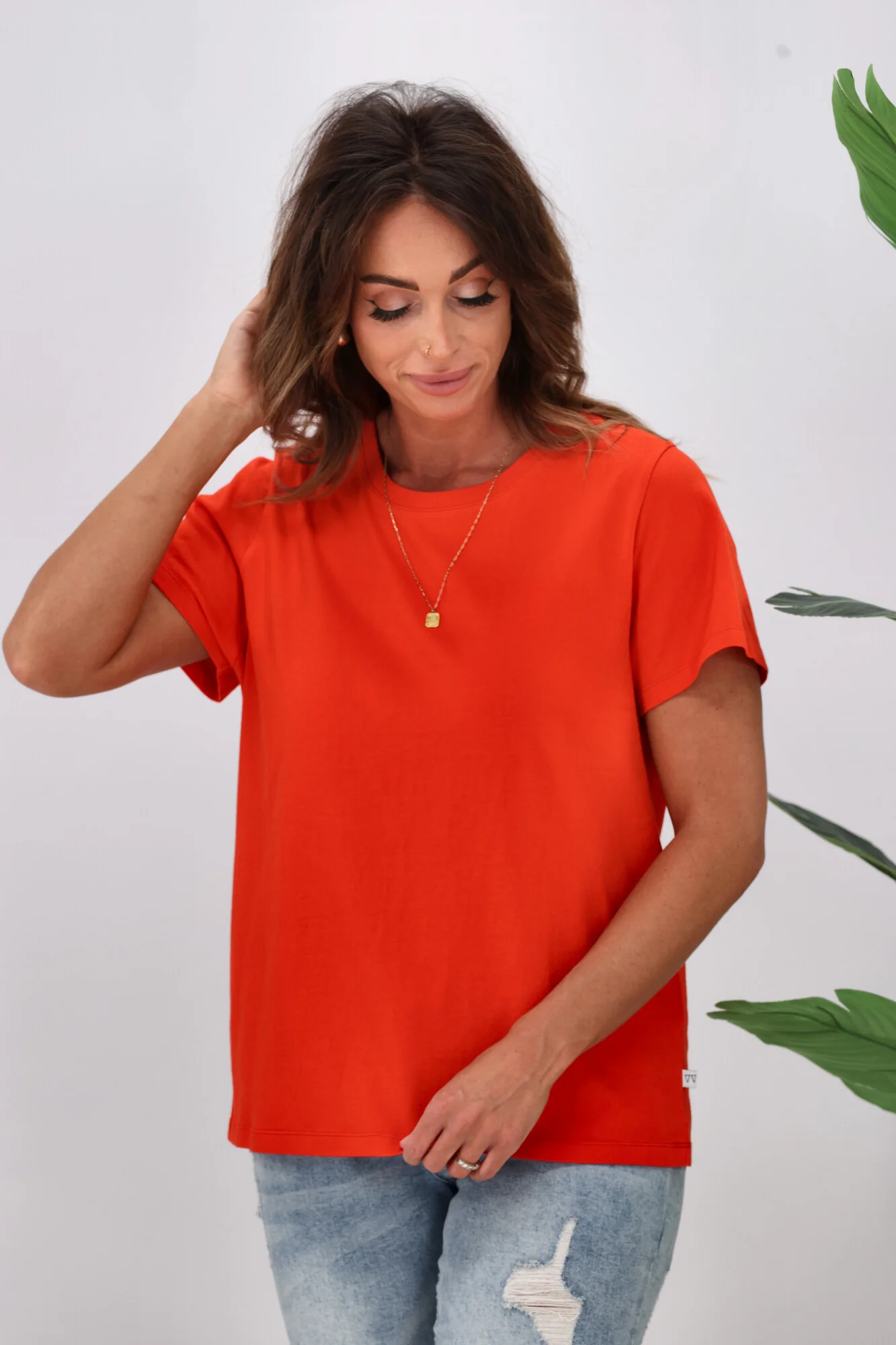 Shine On Essentials Tee Bright Red - Image 2