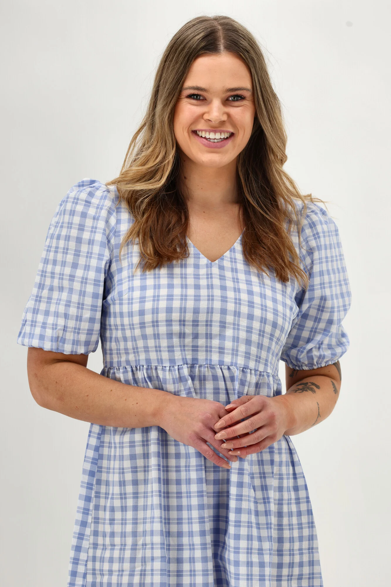 Shine On Label Akio V Neck Puff Sleeve Dress Blue Check - Image 2