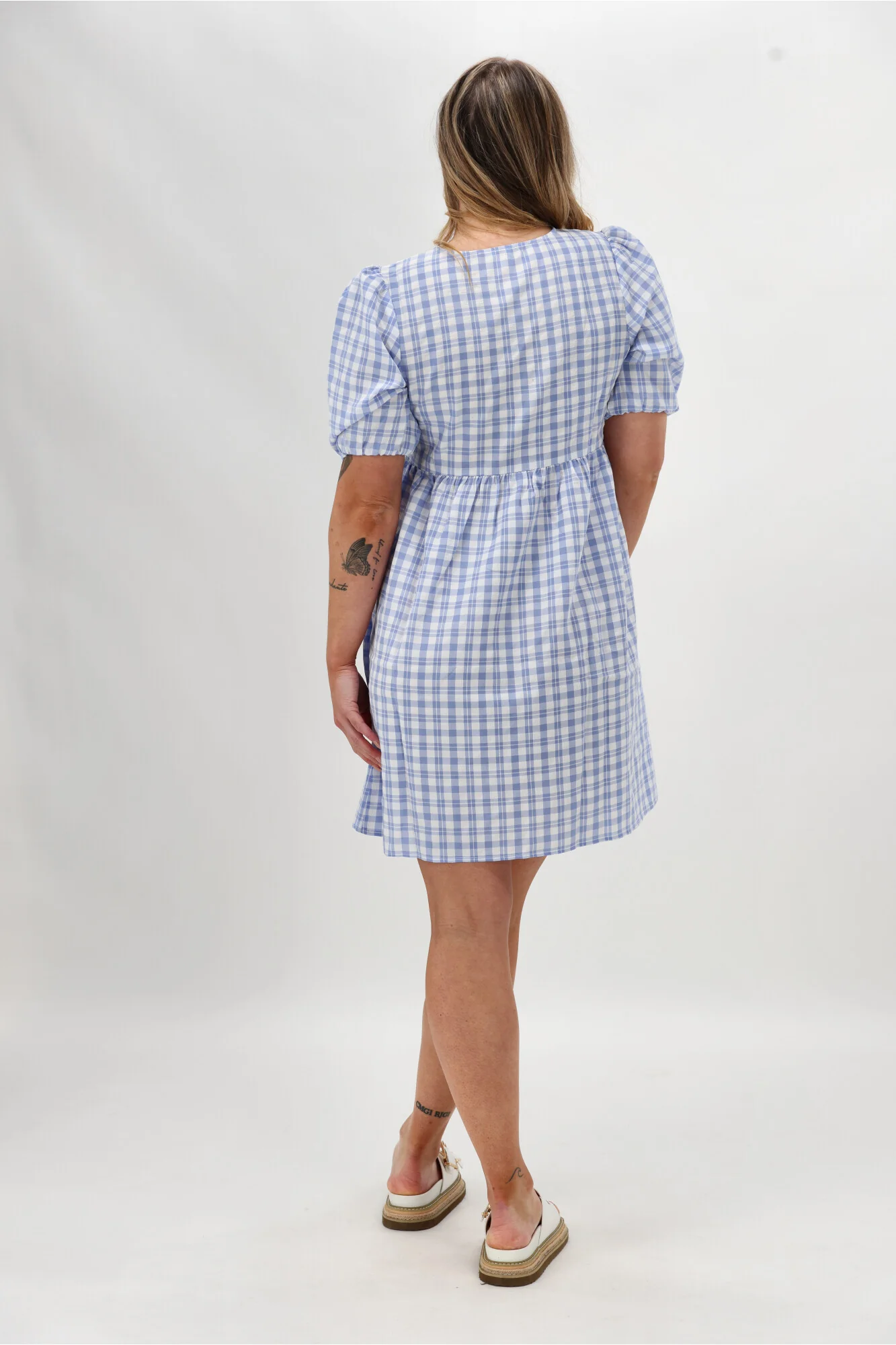 Shine On Label Akio V Neck Puff Sleeve Dress Blue Check - Image 6