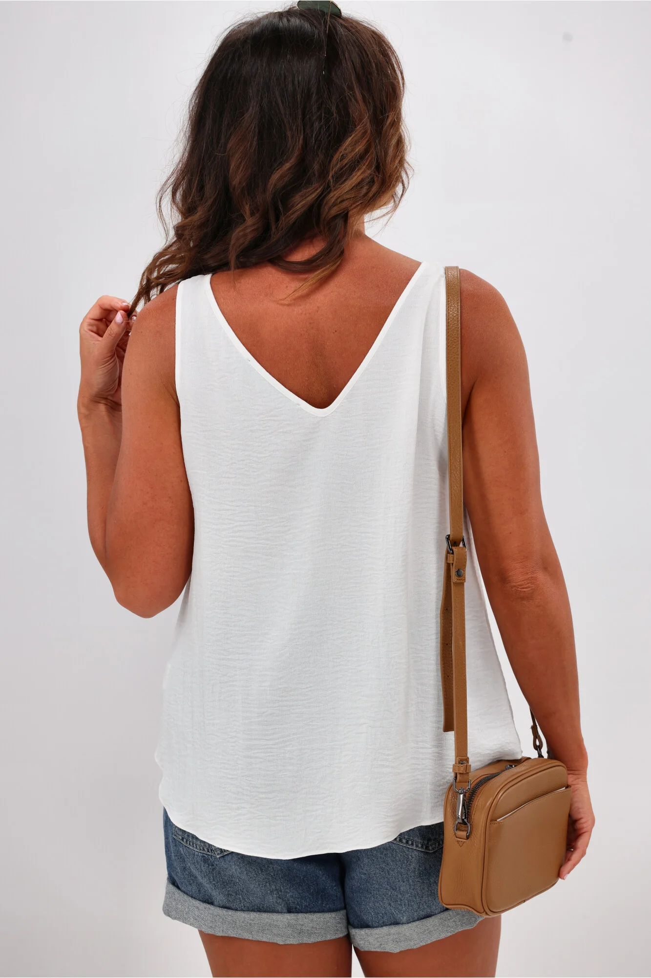 Shine On Label Amelia V Neck Cami White - Image 9