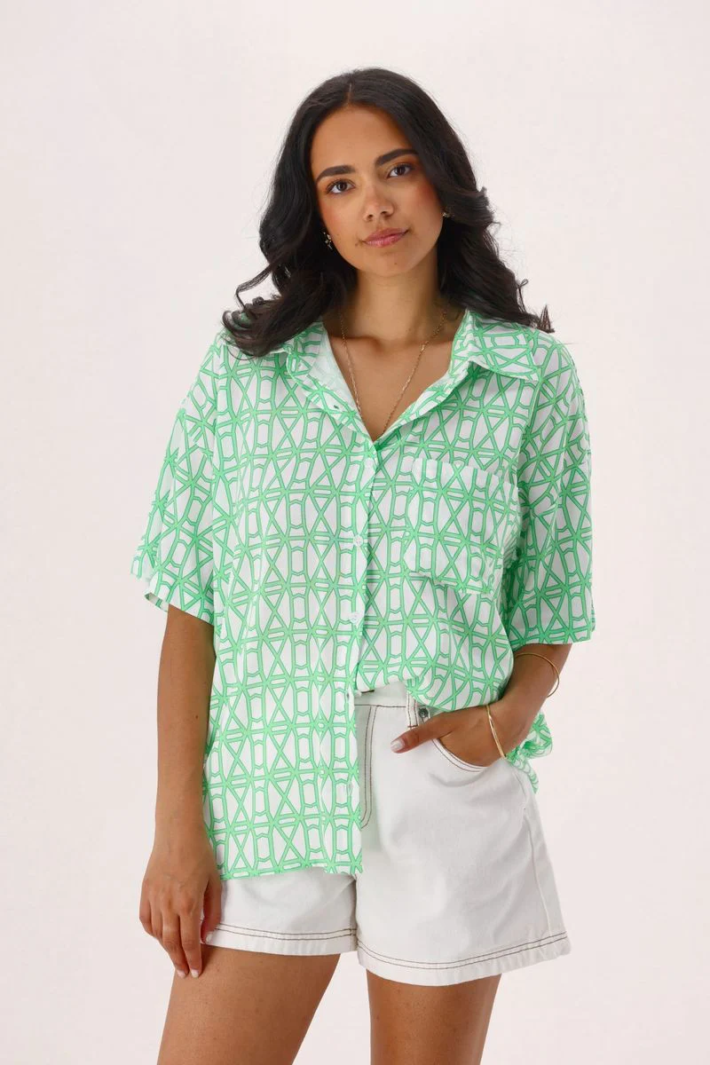 Shine On Label Amina Shirt Green White Geo