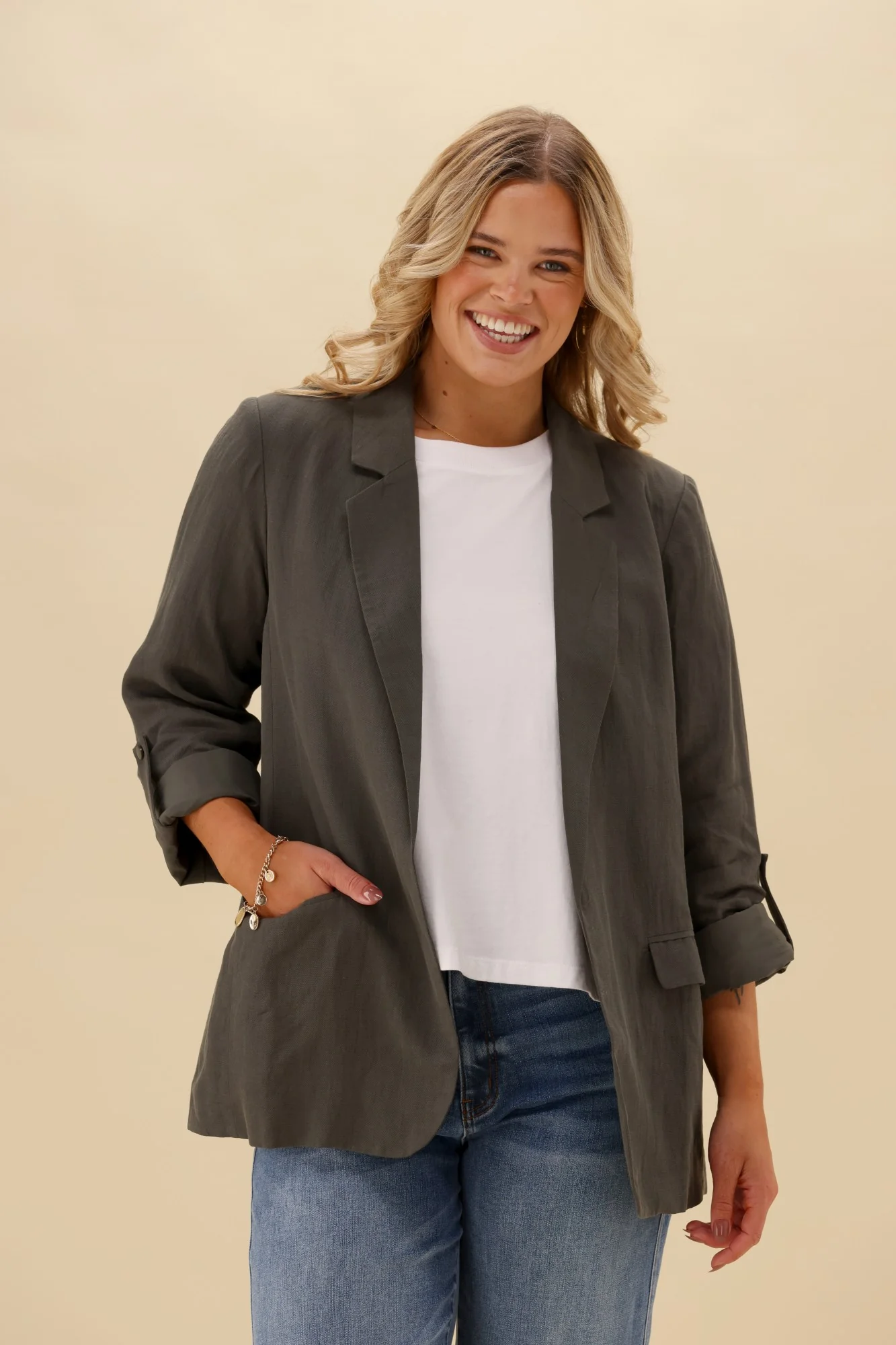 Shine On Label Atlas Blazer Olive - Image 4