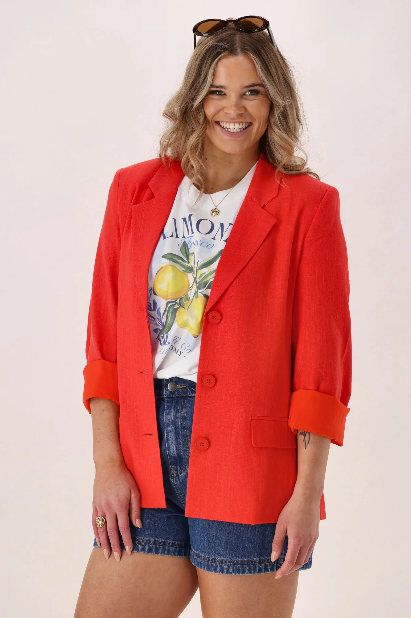 Shine On Label Avelina Linen Blend Blazer Coral