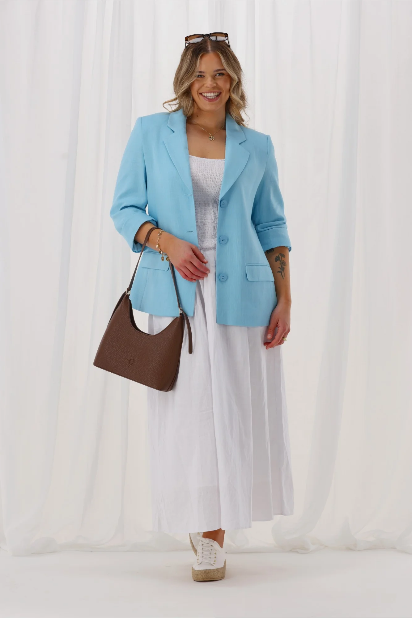 Shine On Label Avelina Linen Blend Blazer Pale Blue