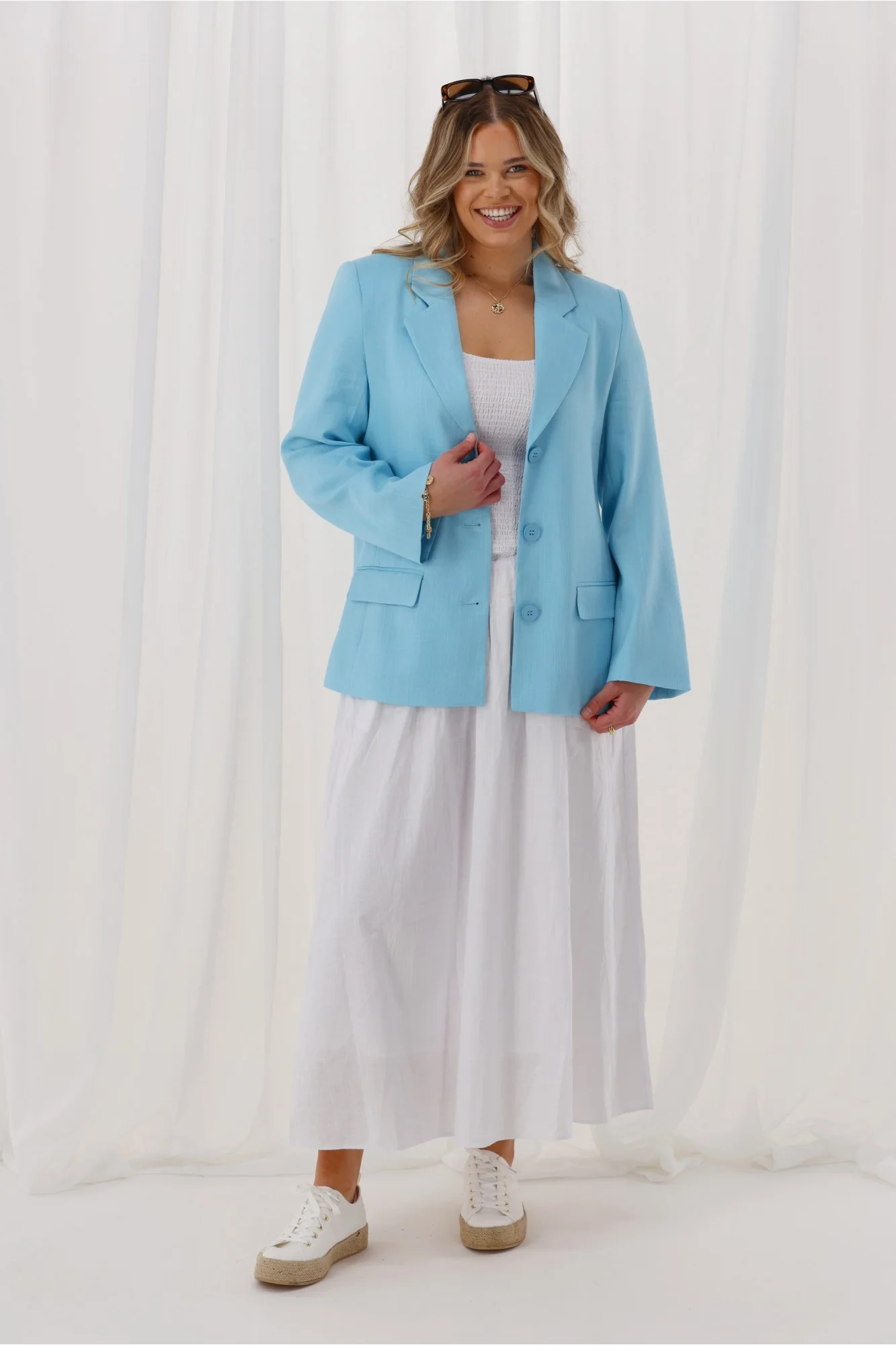 Shine On Label Avelina Linen Blend Blazer Pale Blue - Image 6