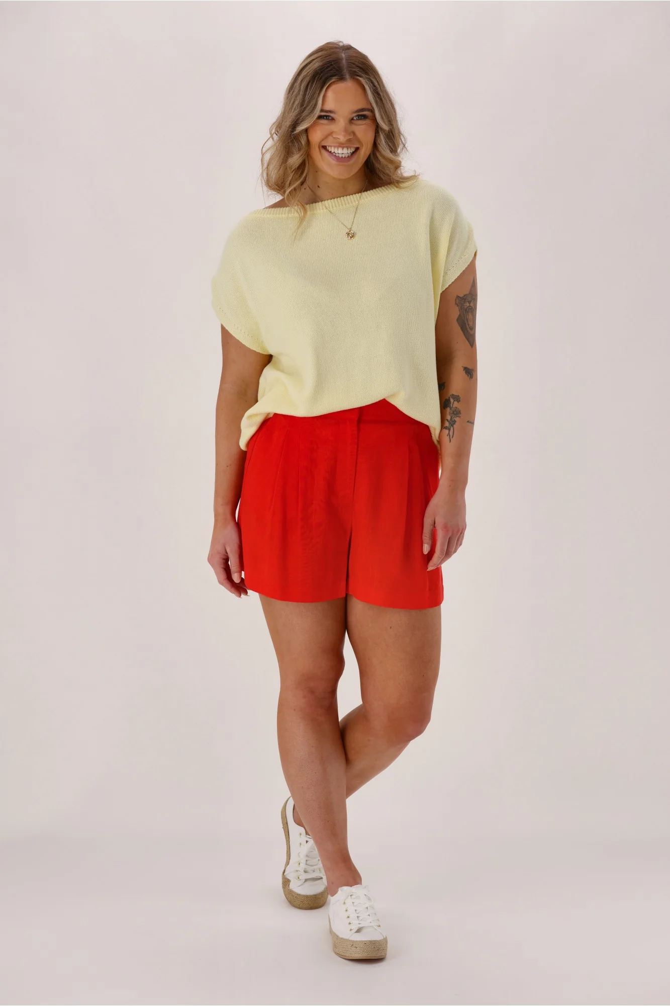 Shine On Label Avelina Linen Blend Shorts Coral - Image 5