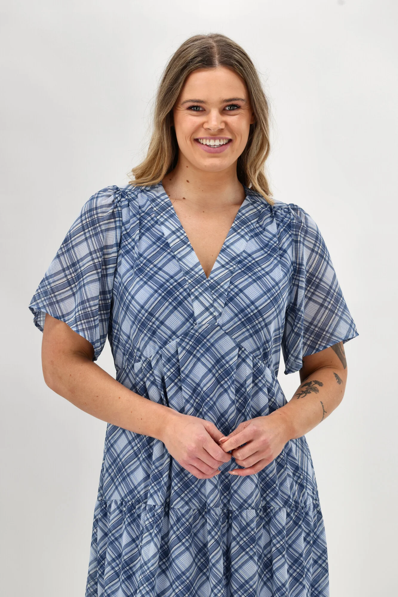 Shine On Label Avonley Tiered Chiffon Dress Blue Check - Image 3