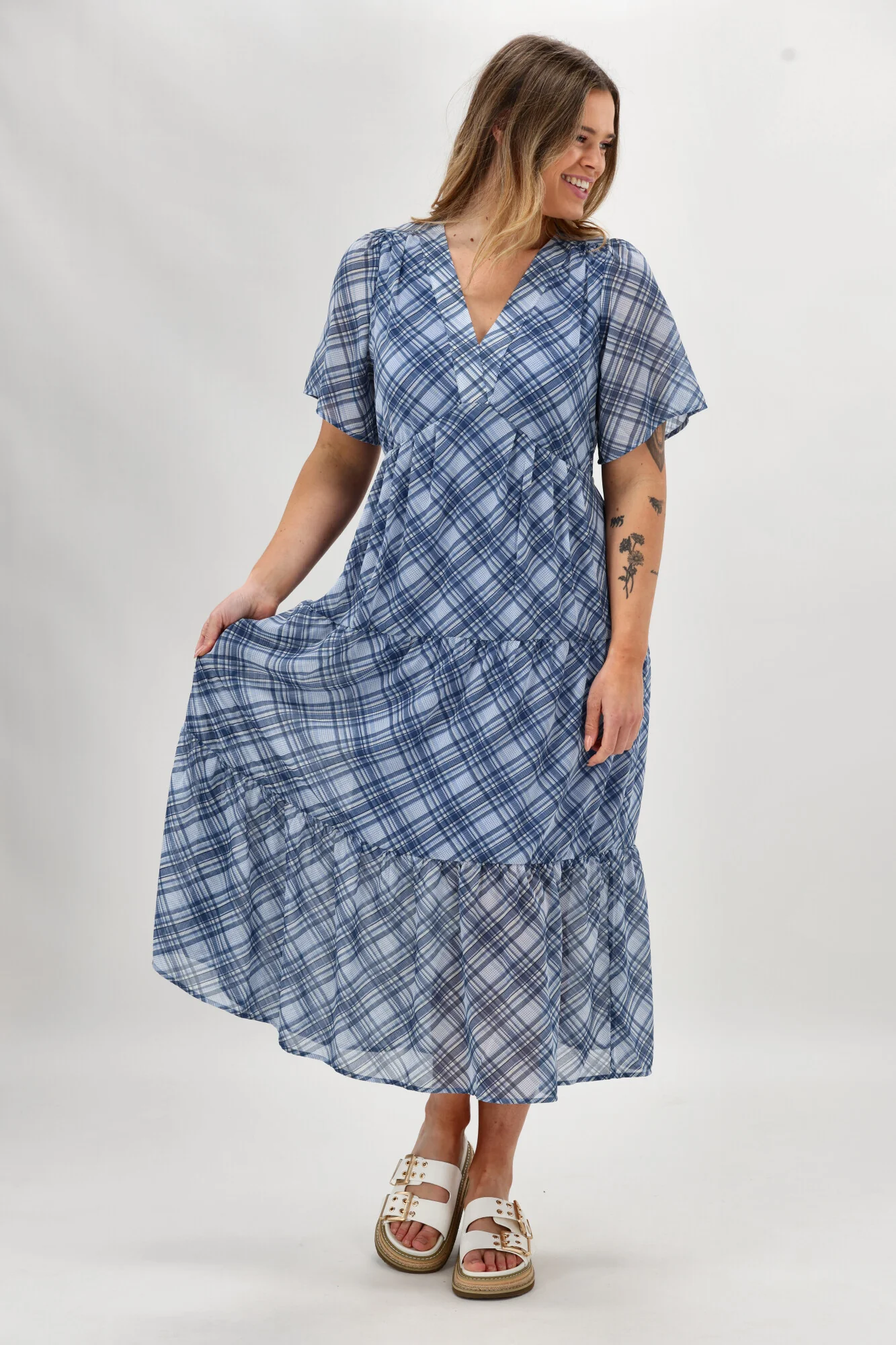 Shine On Label Avonley Tiered Chiffon Dress Blue Check - Image 4