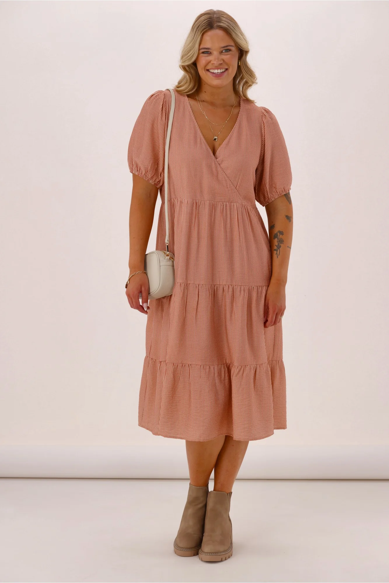 Shine On Label Bellezza V Neck Midi Dress Rust