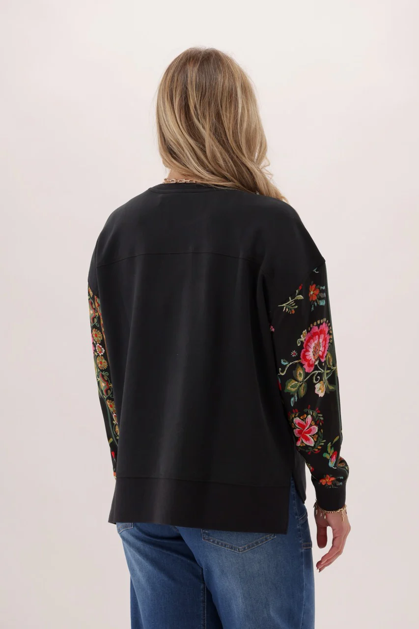 Shine On Label Bronco Crew Print - Image 5