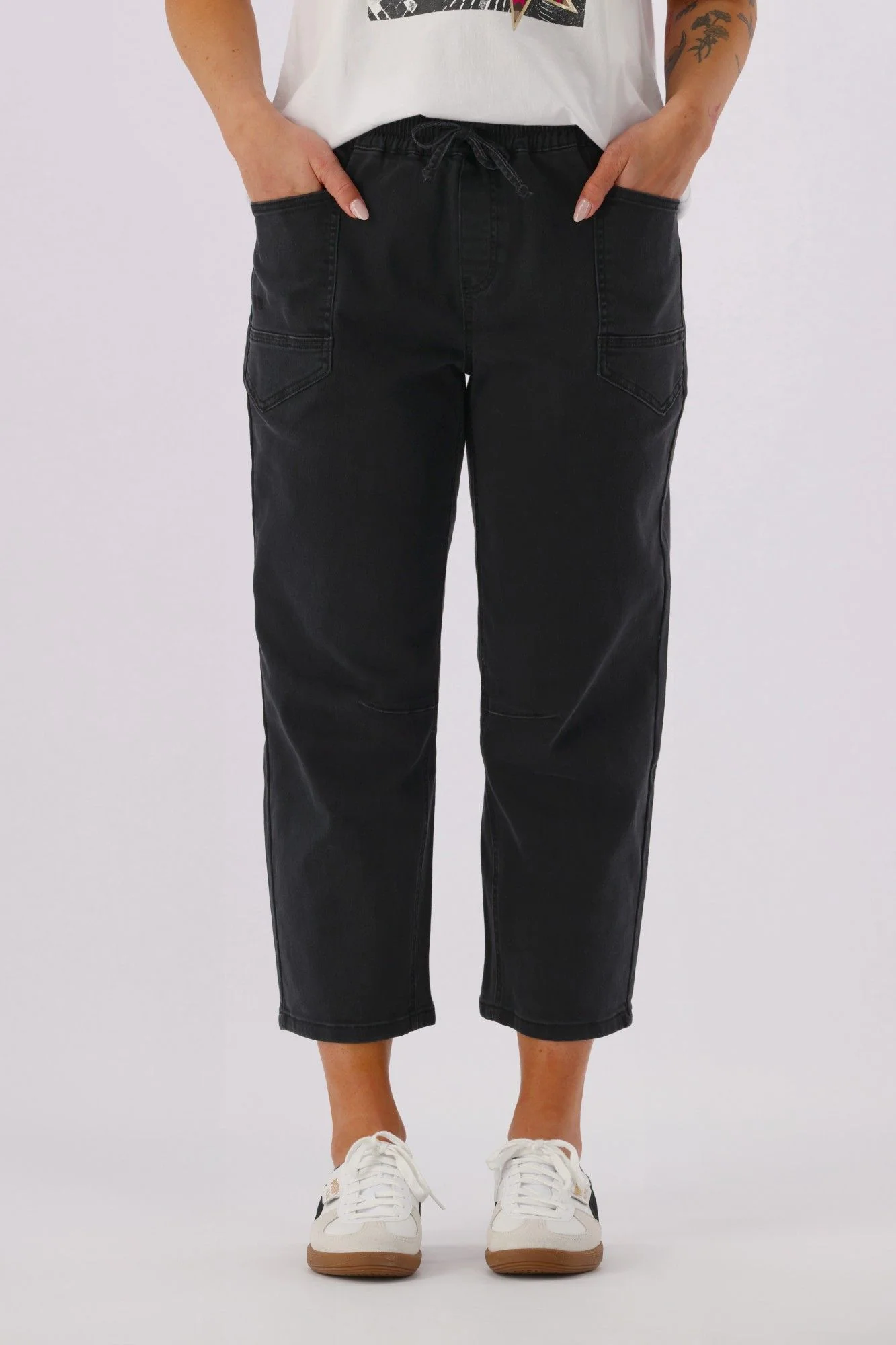 Shine On Label Brooke Barrel Leg Denim Jogger Washed Black