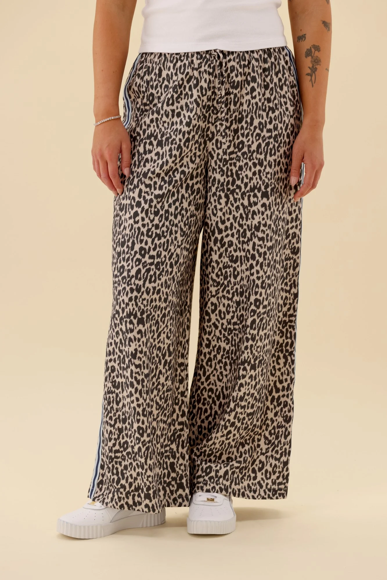 Shine On Label Calais Pant Print - Image 3