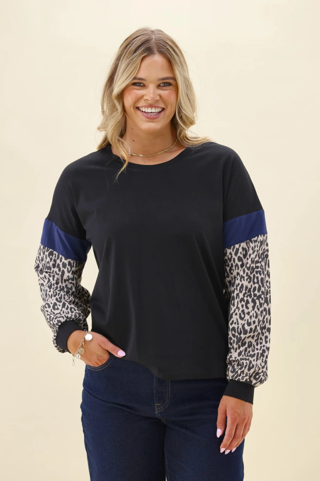 Shine on Label Calais Top Print - Image 4