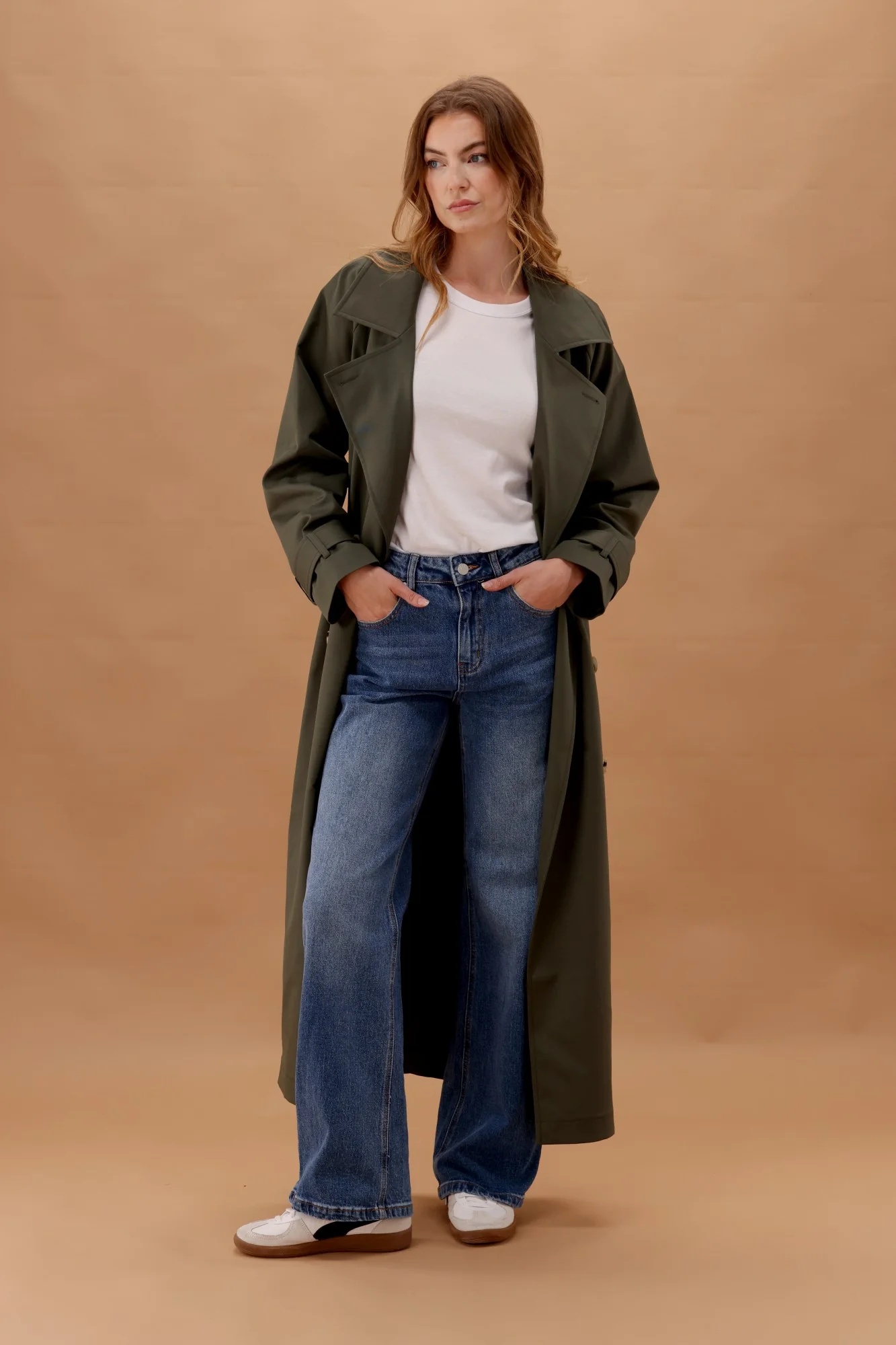 Shine On Label Chapel Classic Wide Leg Jeans Indigo - Image 4