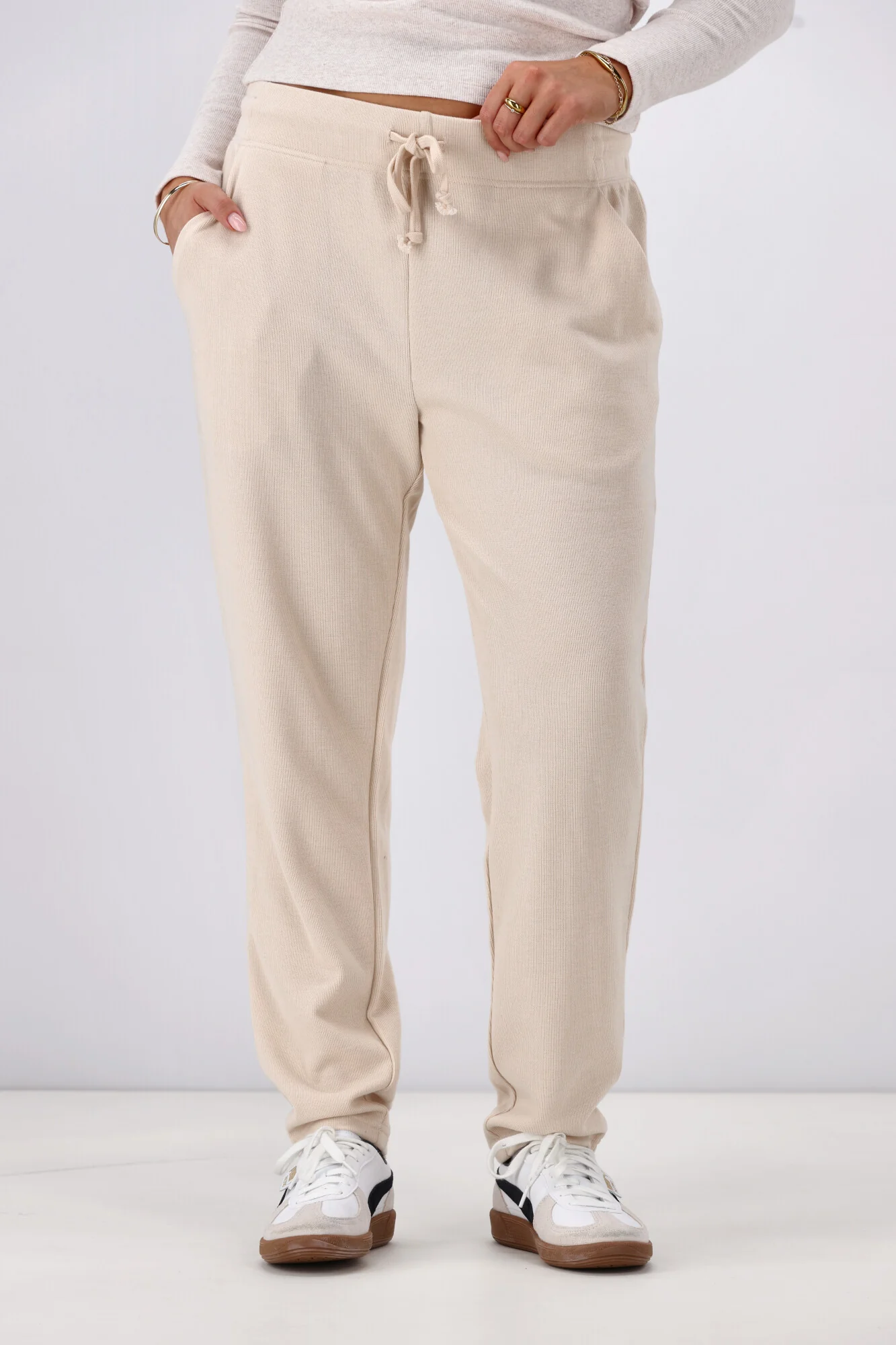 Shine On Label Chaylah Jogger Oat - Image 7