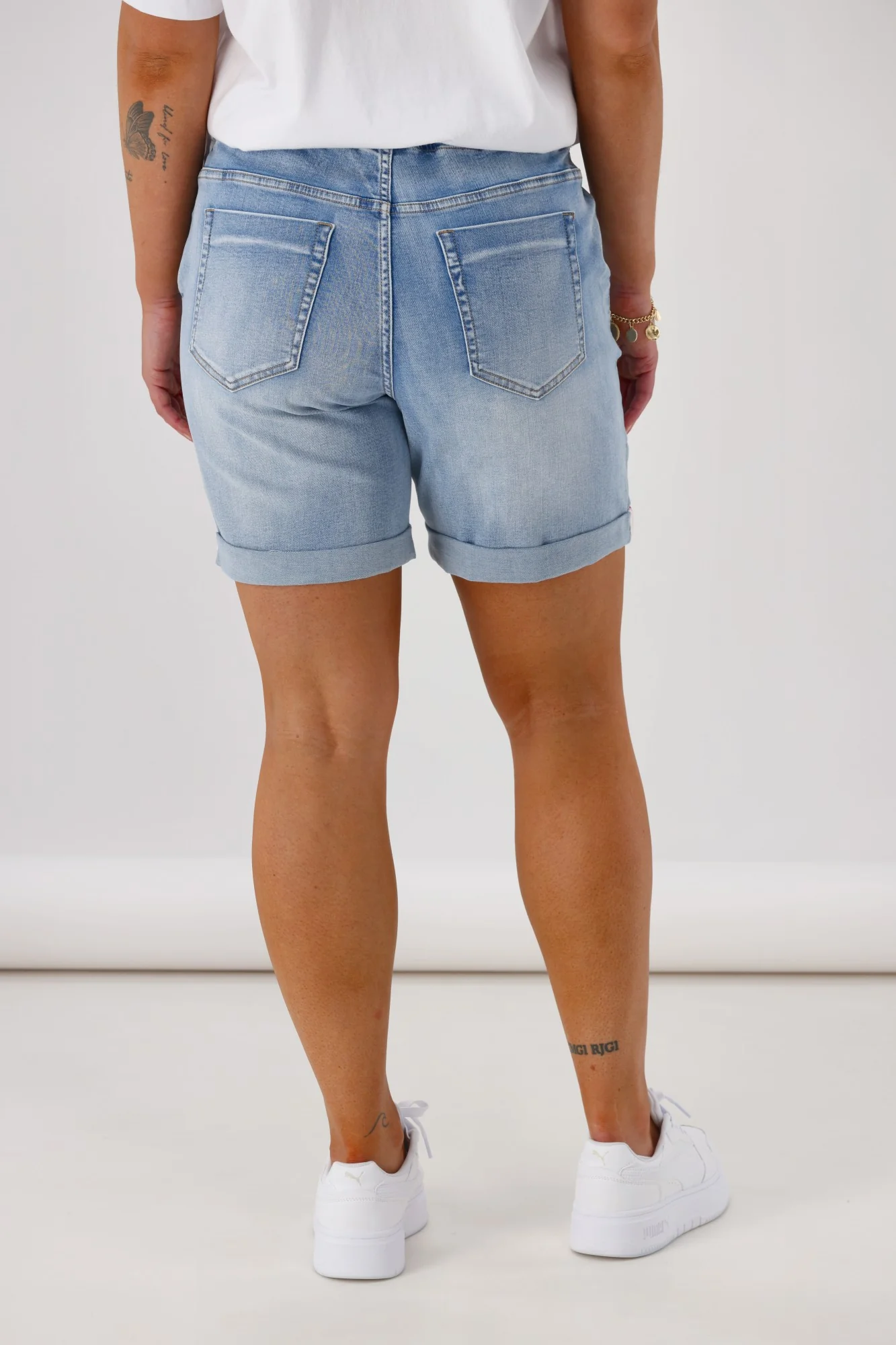 Shine On Label Cherry Elastic Waist Denim  Short Washed Blue - Image 6
