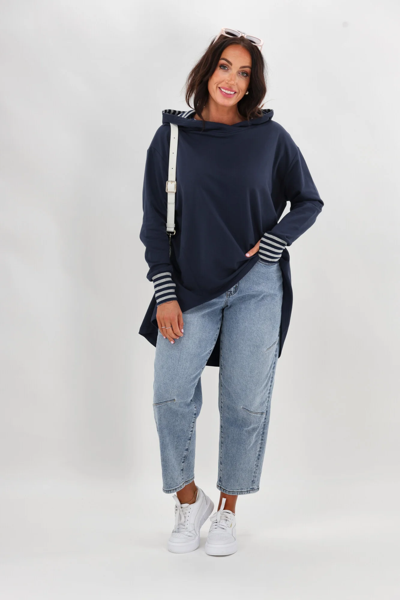 Shine On Label Discovery Hoodie Midnight with Stripe Contrast - Image 7