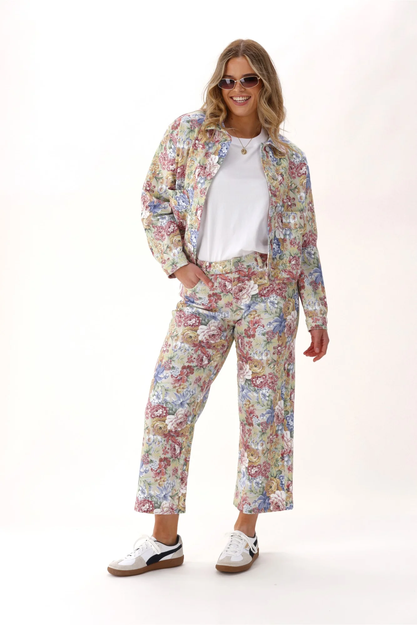 Shine On Label Dolly Jacket Floral Denim - Image 3