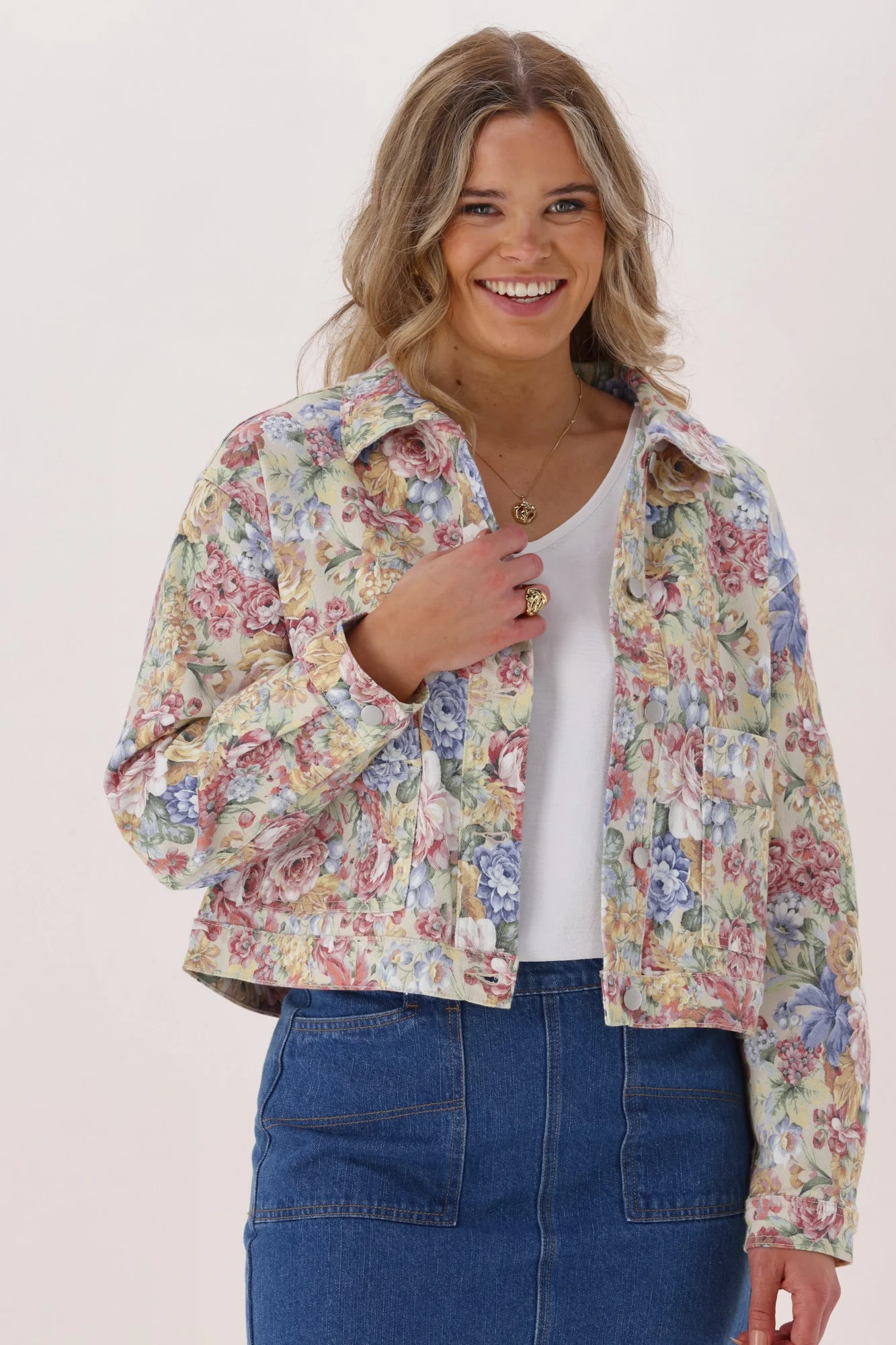 Shine On Label Dolly Jacket Floral Denim - Image 5