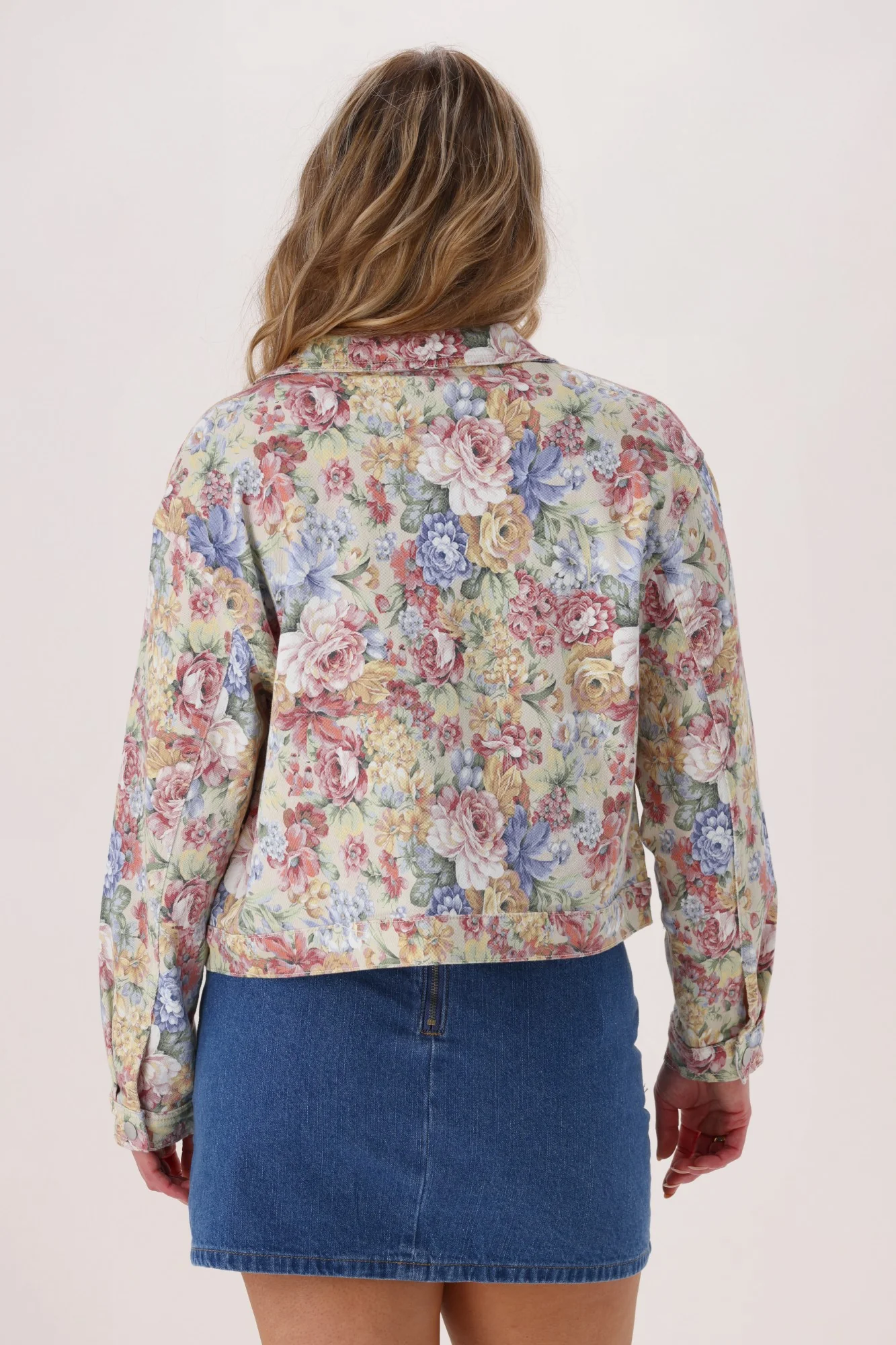Shine On Label Dolly Jacket Floral Denim - Image 8