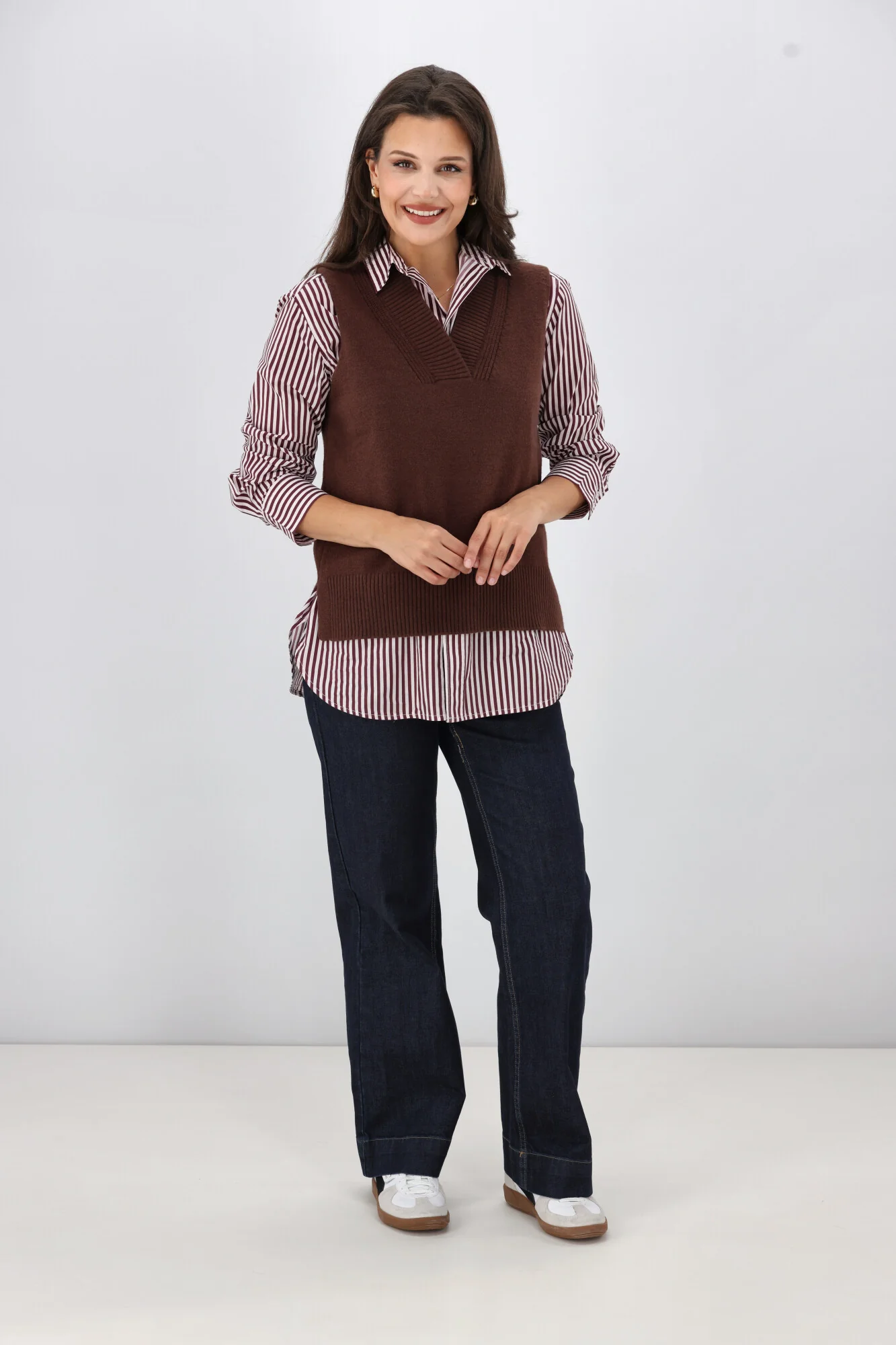 Shine On Label Elise Knitted Vest Chocolate - Image 3
