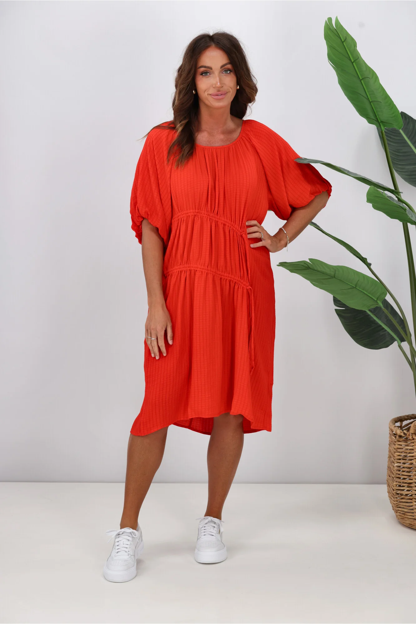Shine On Label Essex Tie Detail Dress Tomato - Image 5