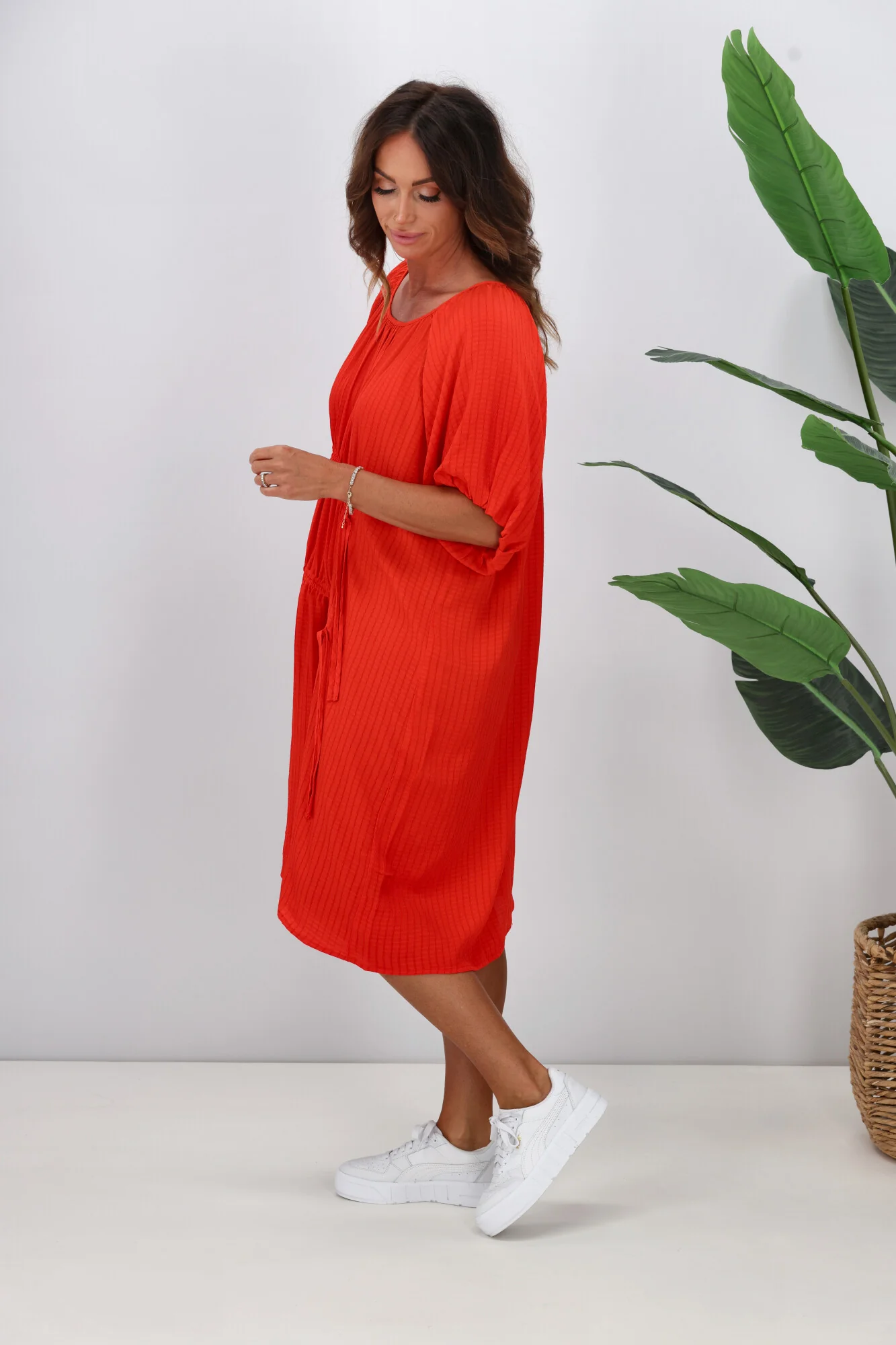 Shine On Label Essex Tie Detail Dress Tomato - Image 6