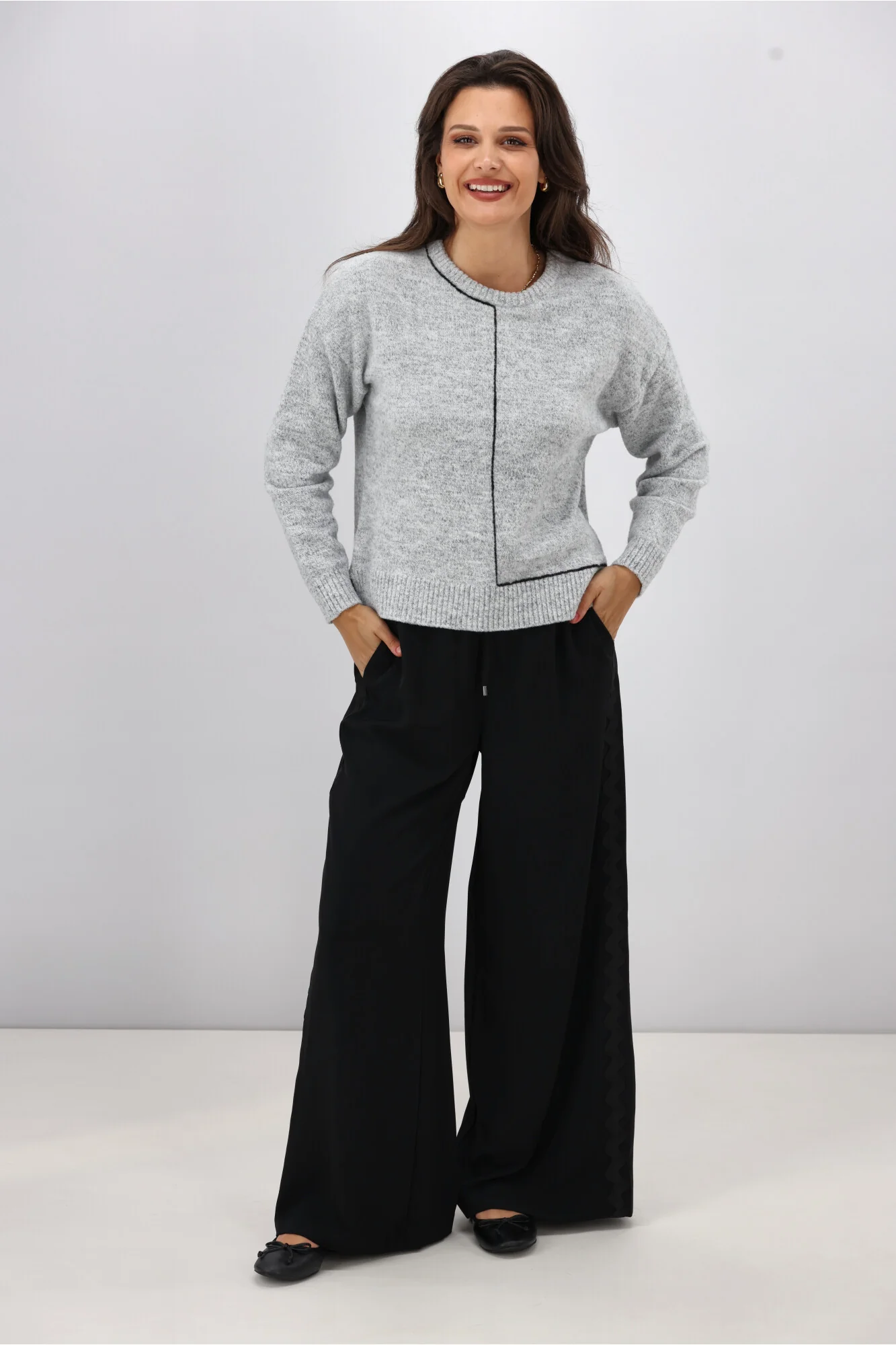 Shine On Label Excel Crew with Contrast Chain Link Detail Jumper Grey with Black - Image 2