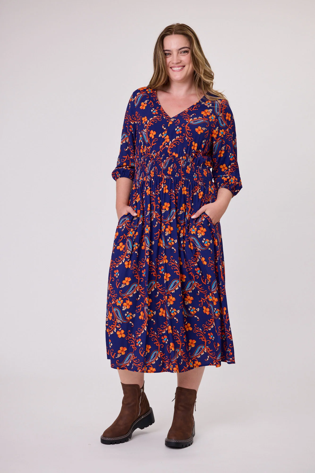 Shine On Label Fayrah Shirred Waist Dress Navy Paisley - Image 2