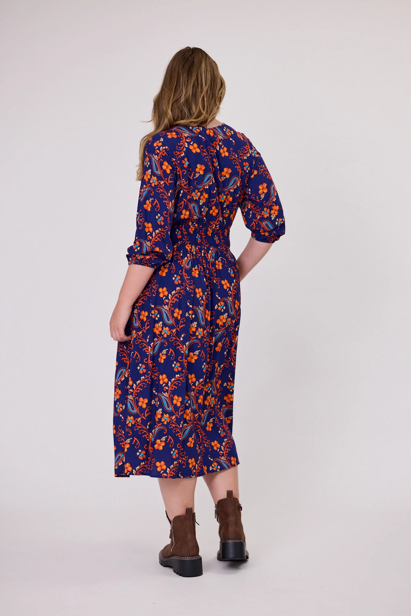 Shine On Label Fayrah Shirred Waist Dress Navy Paisley - Image 5