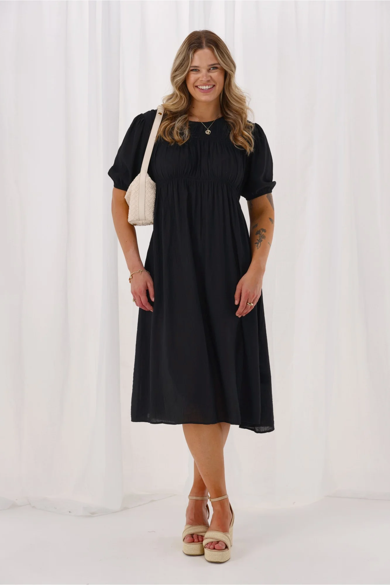 Shine On Label Harris Shirred Detail Dress Black - Image 2