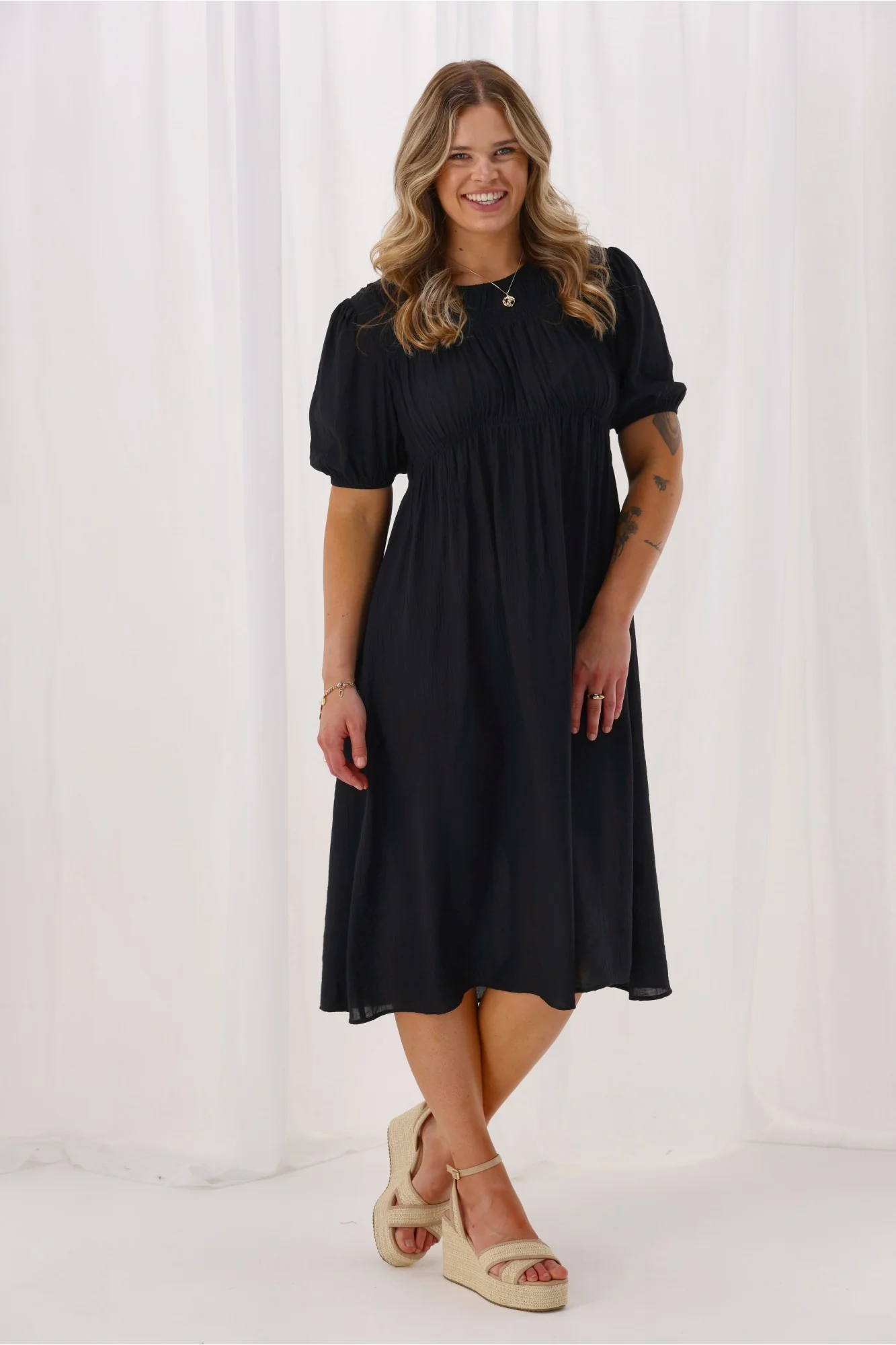 Shine On Label Harris Shirred Detail Dress Black - Image 5