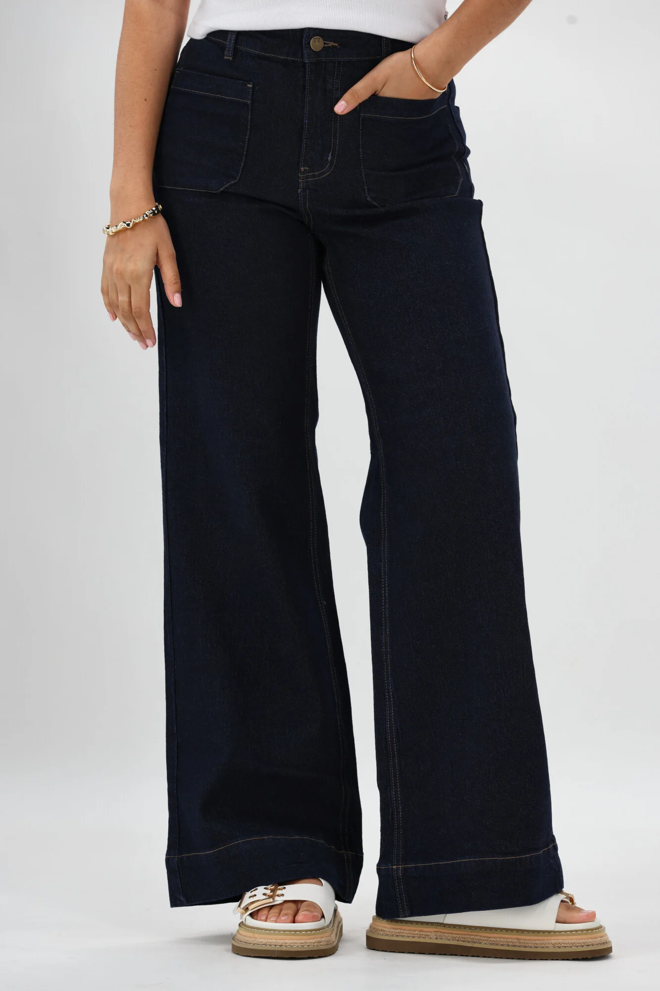 Shine On Label Kazniah Patch Pocket Wide Leg Jean Dark Indigo - Image 4