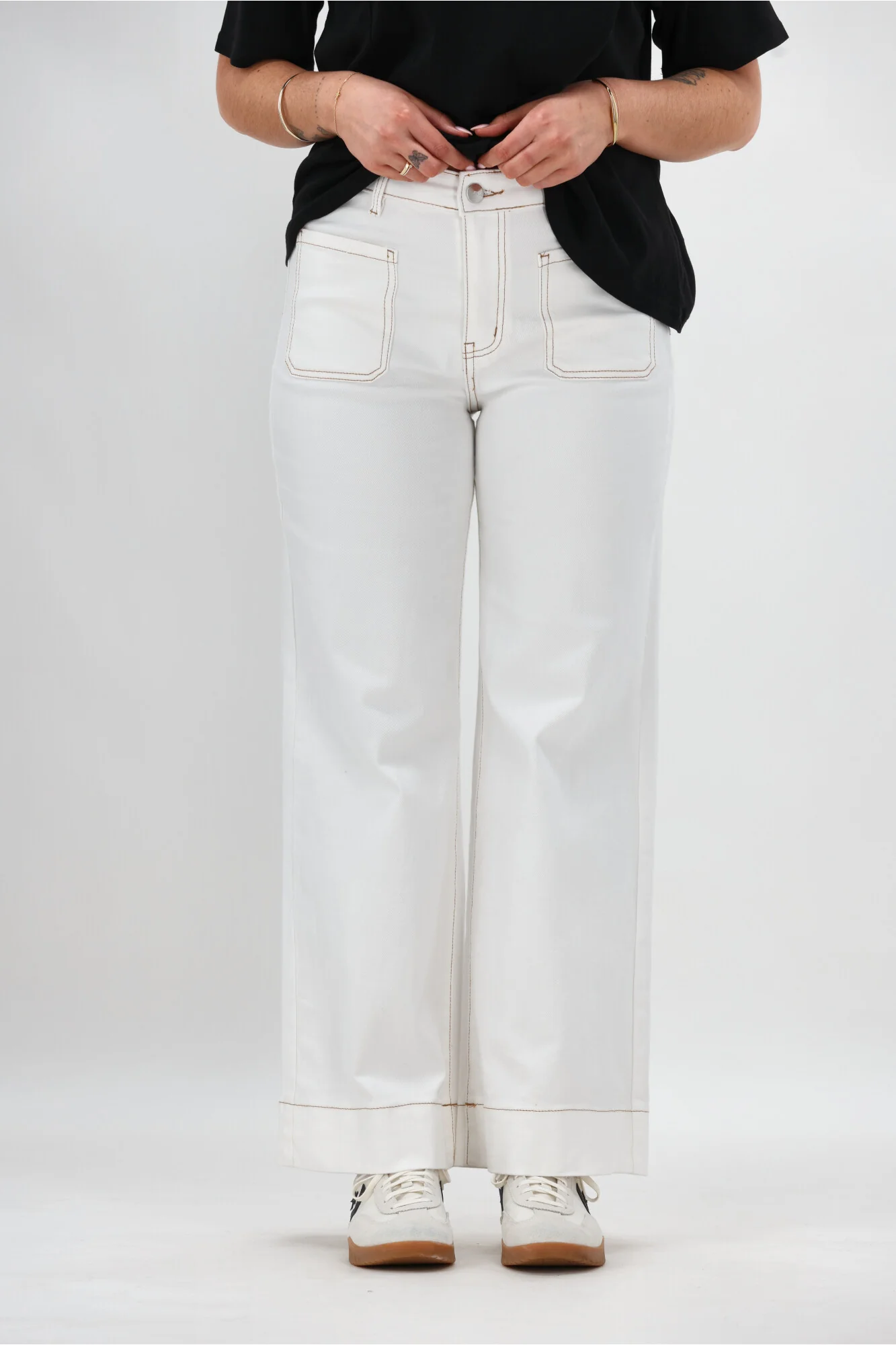 Shine On Label Kazniah Patch Pocket Wide Leg Jean Natural