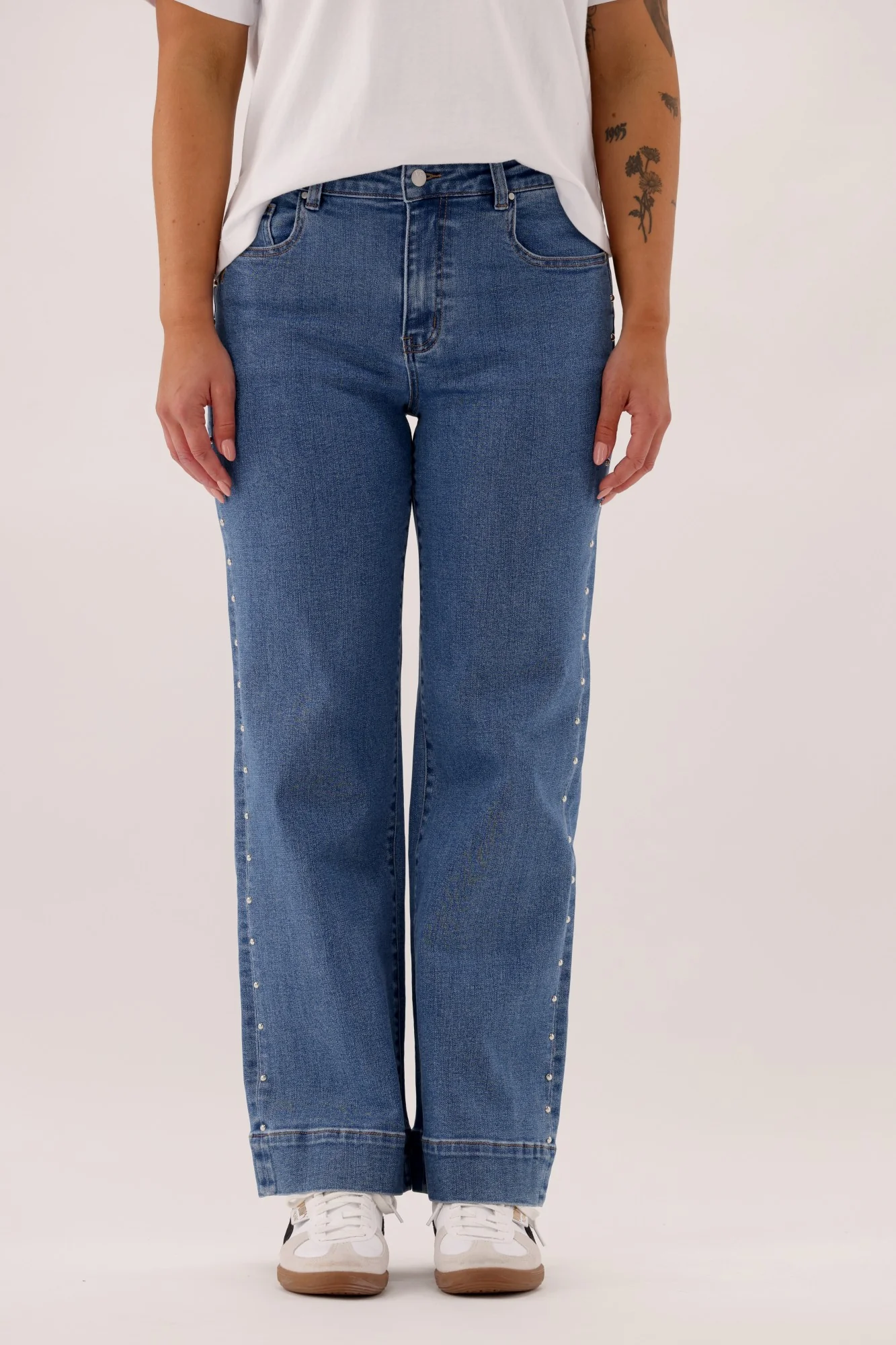Shine On Label Keanu Studded Jean Washed Blue - Image 2