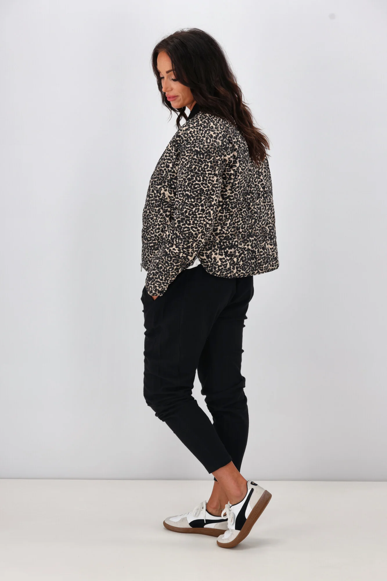 Shine On Label Kinsley Quilted Jacket Animal Print - Image 7