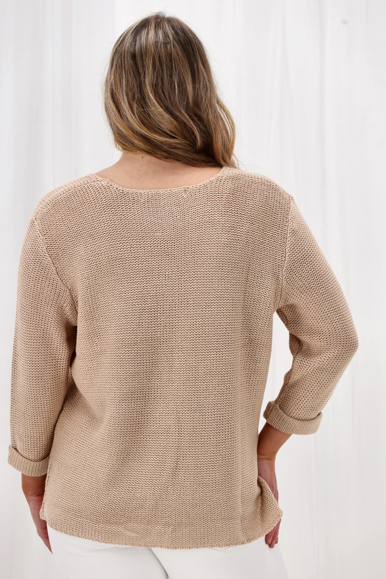 Shine On Label Lilith V Neck Knit Mocka - Image 7