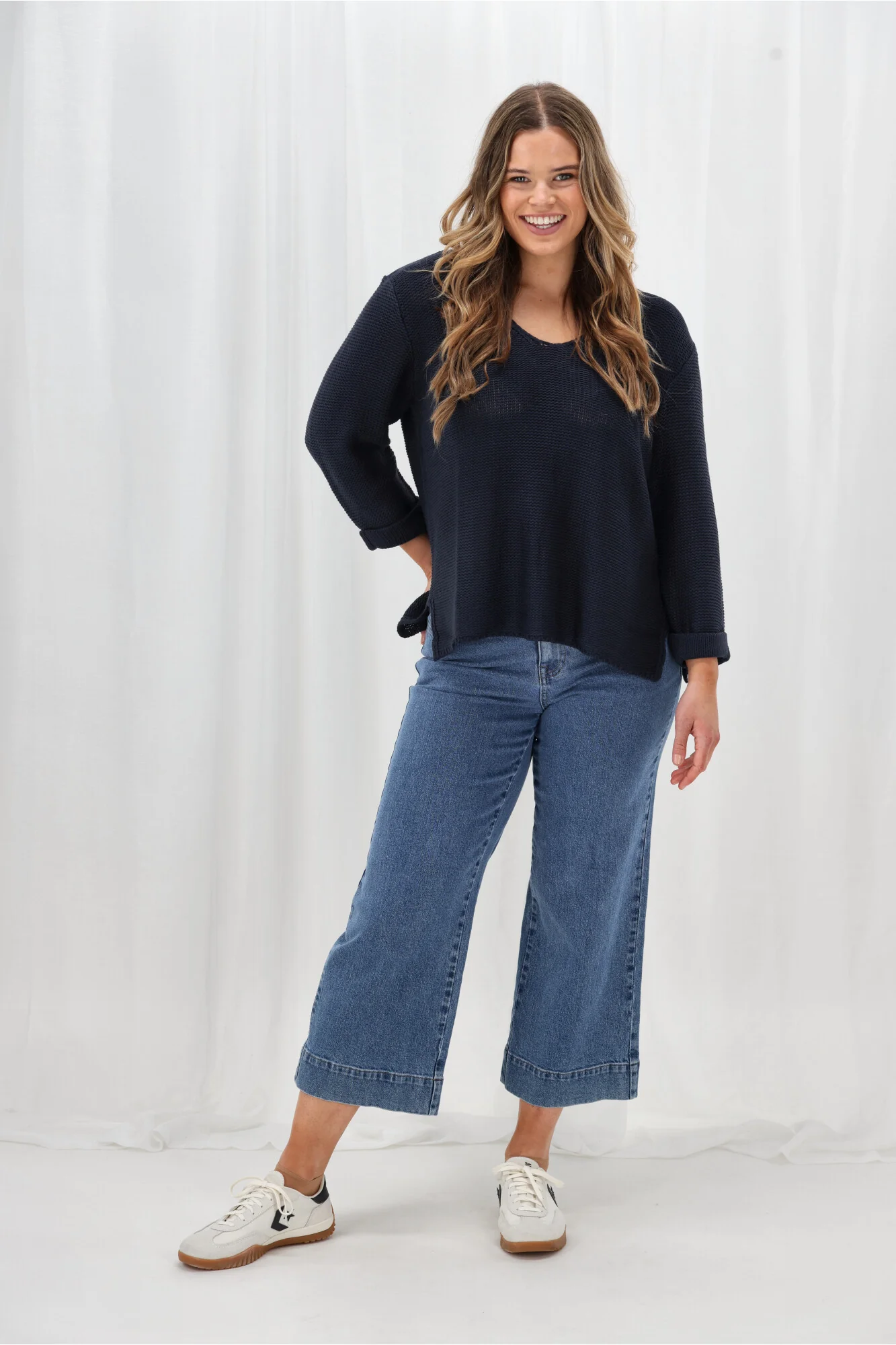 Shine On Label Lilith V Neck Knit Navy - Image 5