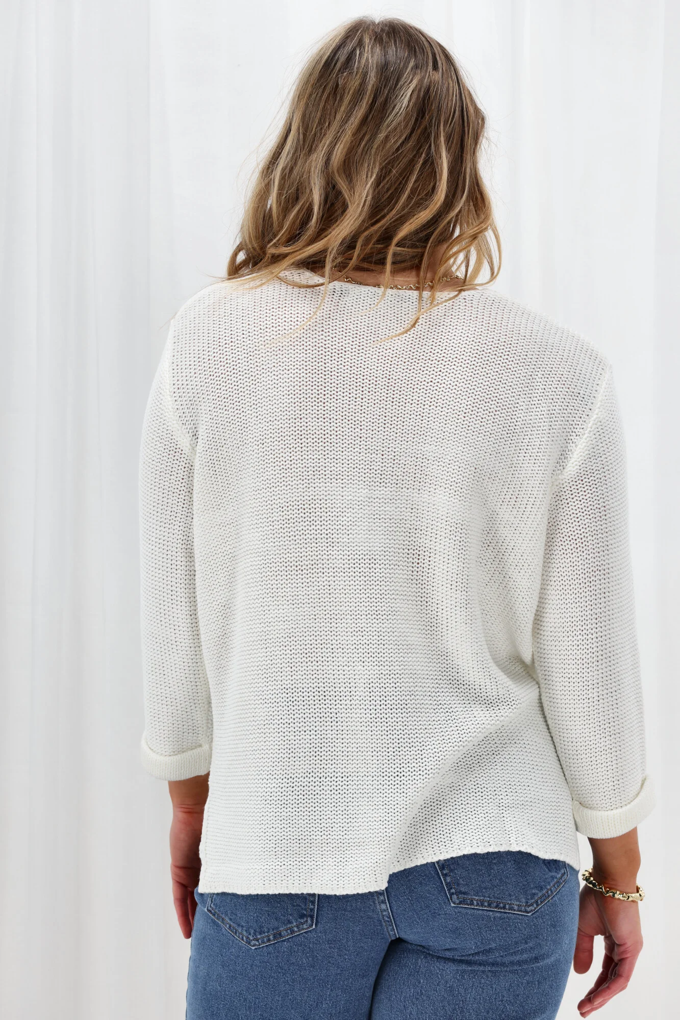 Shine On Label Lilith V Neck Knit White - Image 9