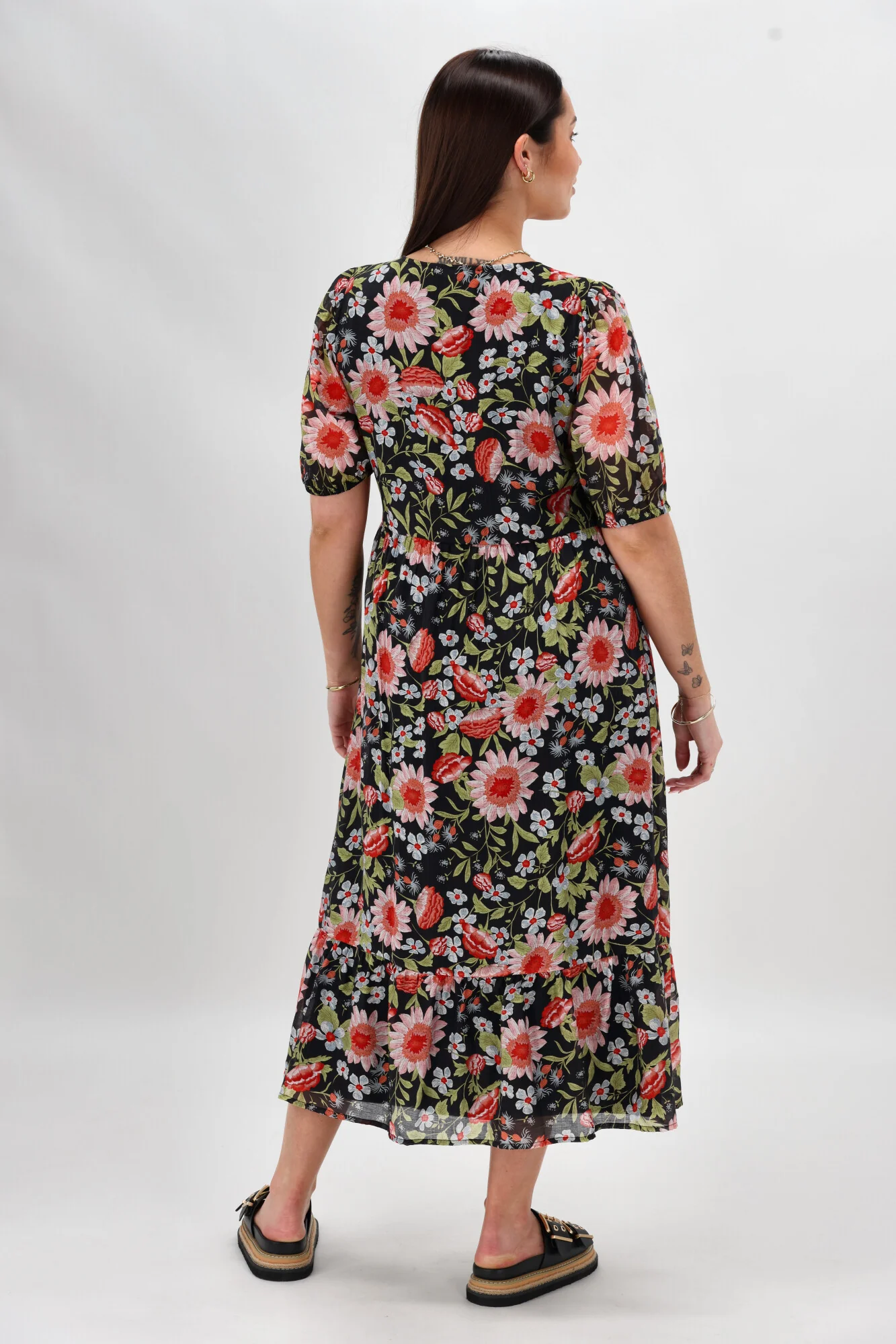 Shine On Label Luca Dress Black Floral - Image 8