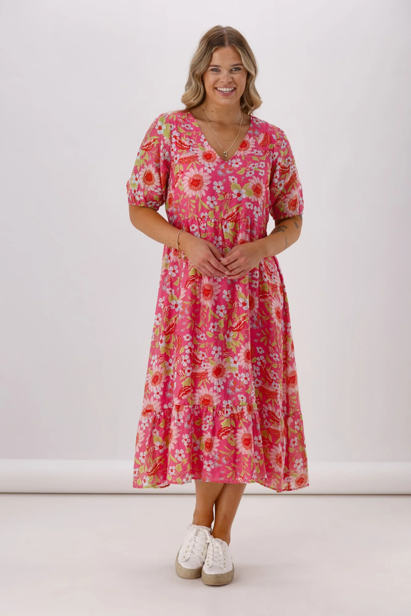 Shine On Label Luca Dress Pink Floral - Image 4