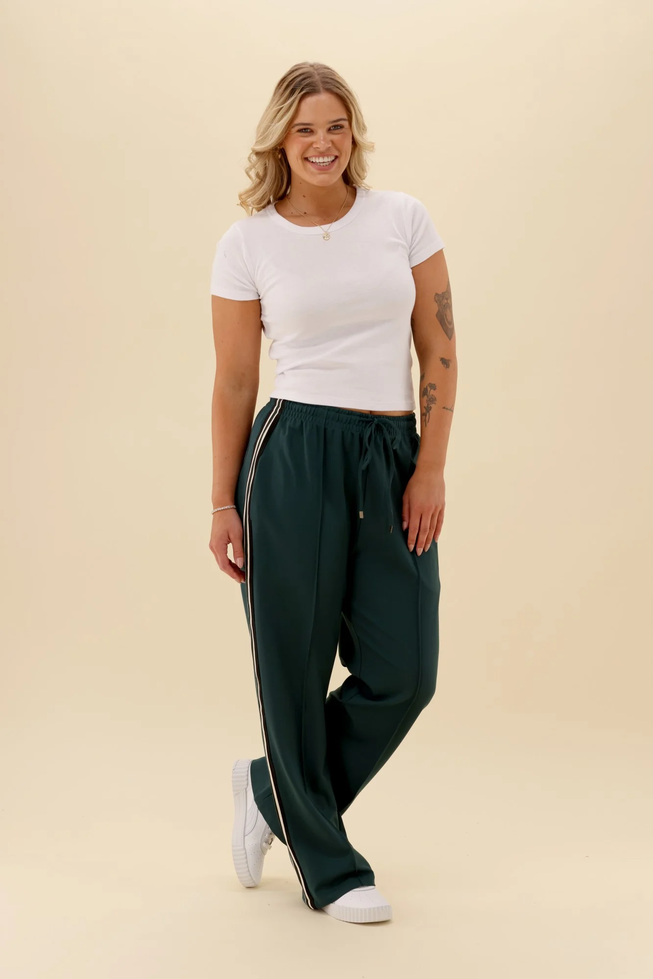 Shine On Label Maja Side Stripe Pants Green - Image 4
