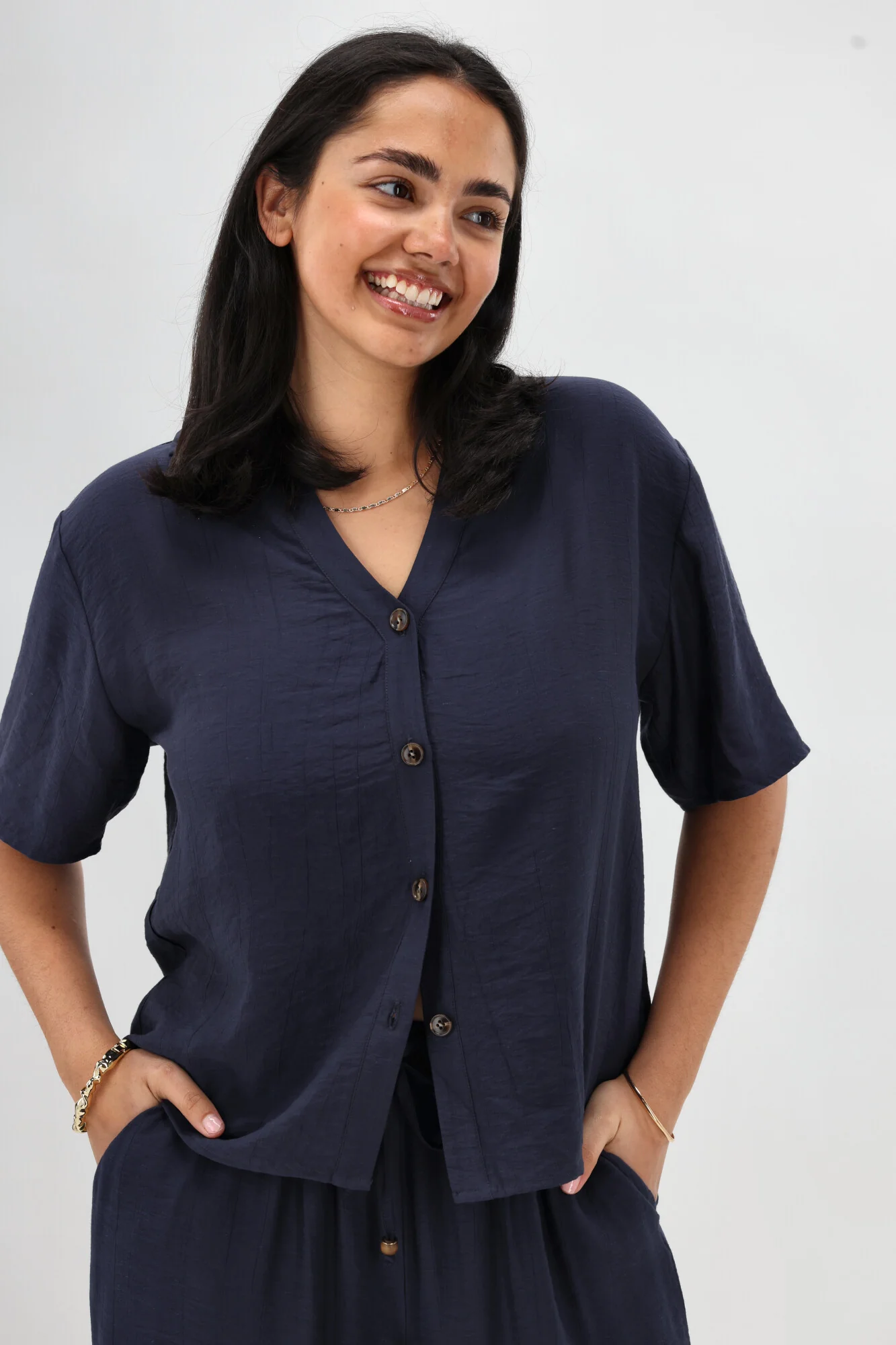 Shine On Label Marcia Cropped Shirt MIdnight - Image 2