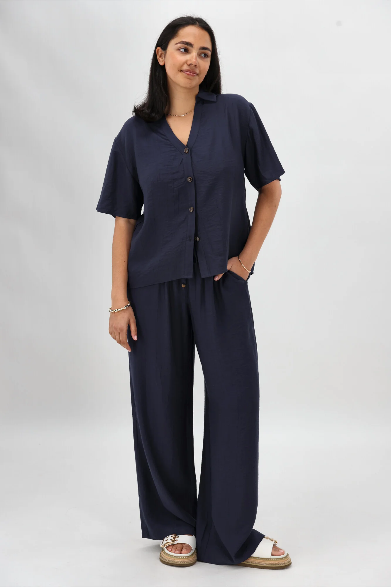 Shine On Label Marcia Cropped Shirt MIdnight - Image 4