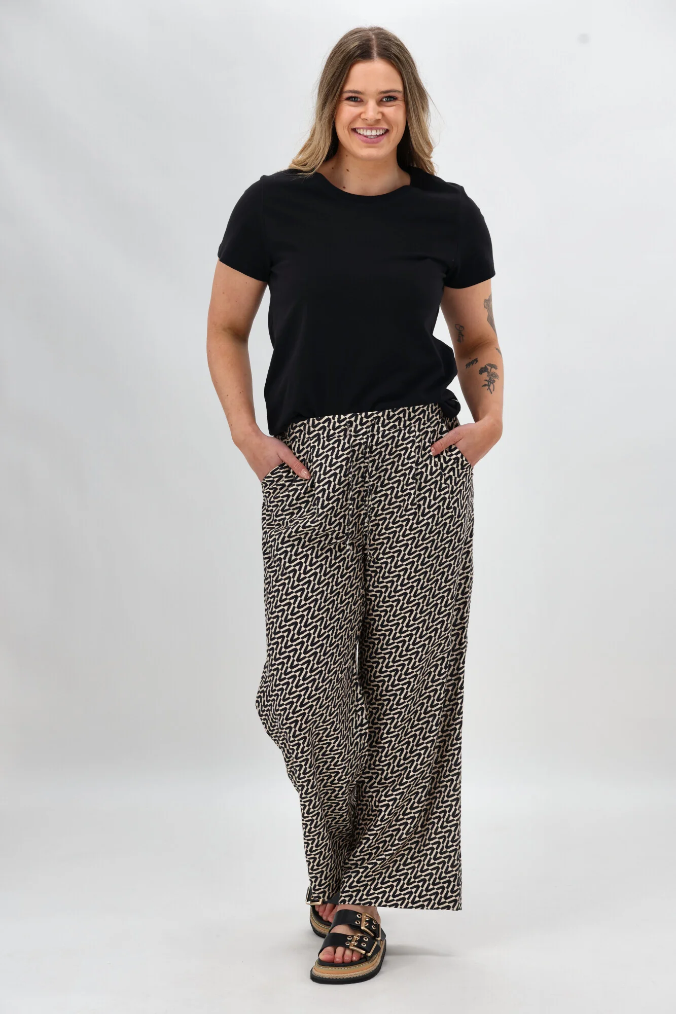 Shine On Label Margot Pant Black Natural Geo
