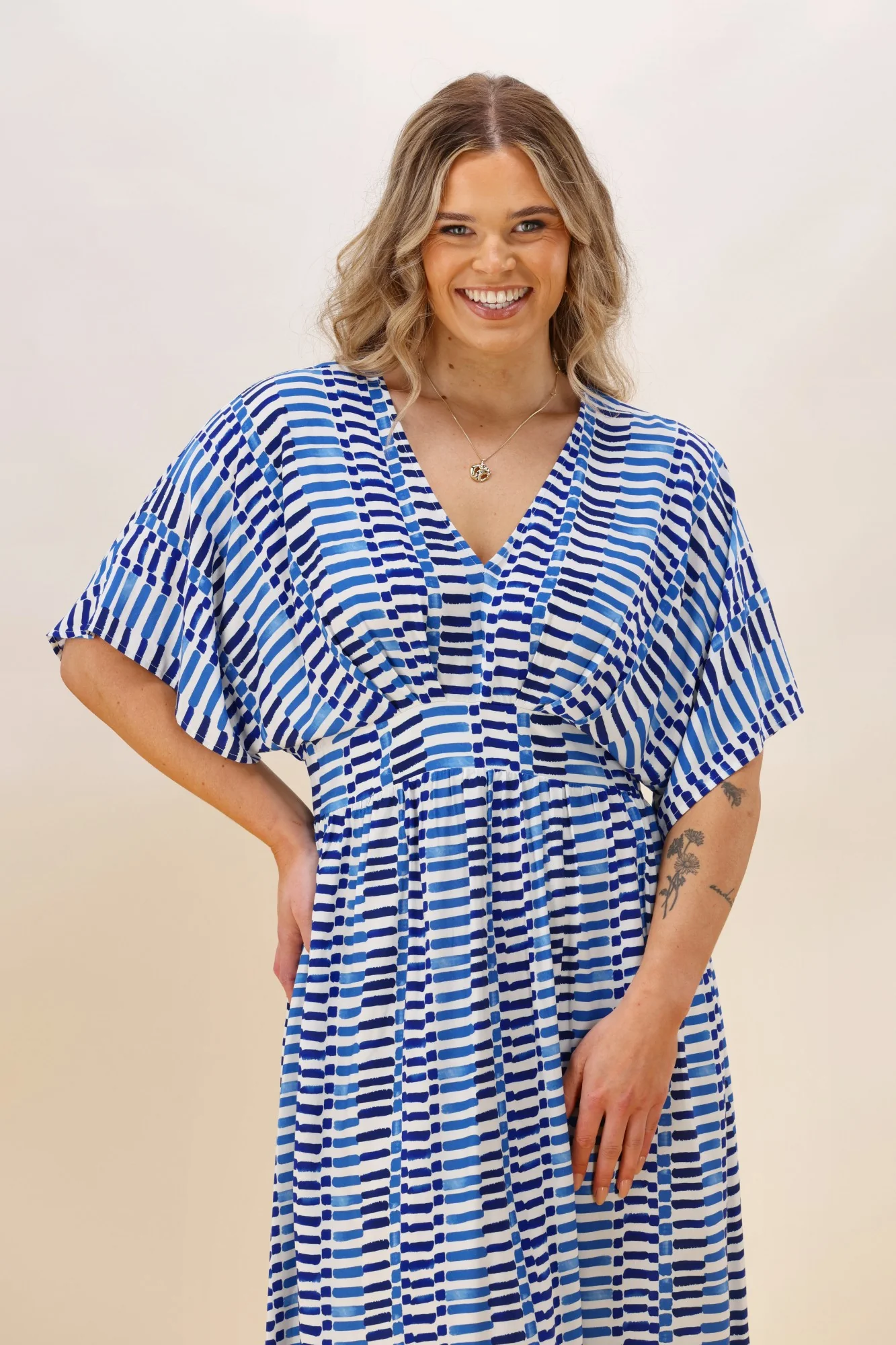 Shine On Label Morgan Kimono Dress Blue Line Print - Image 4