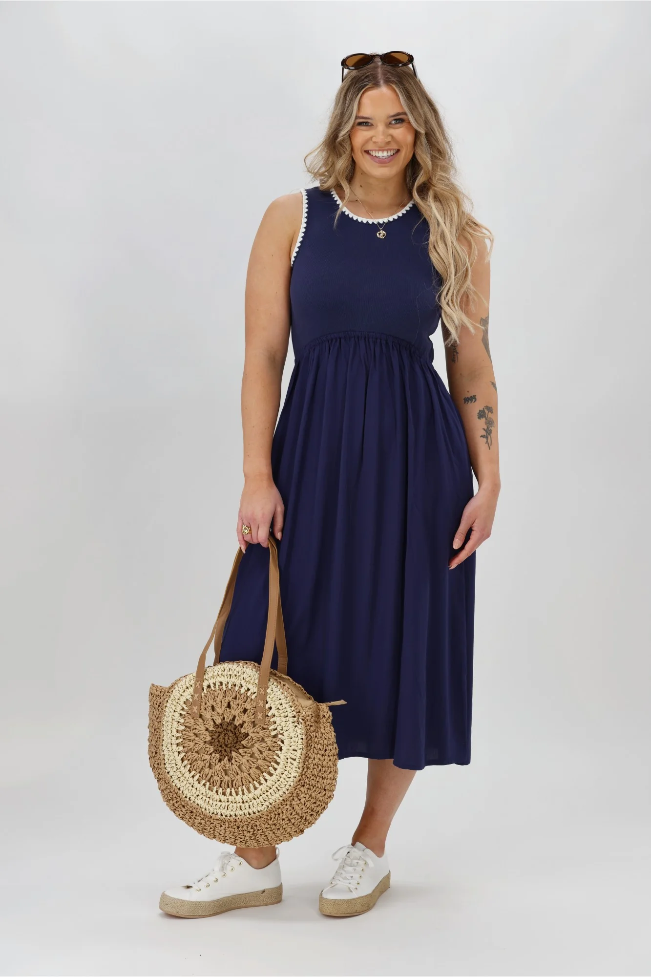 Shine On Label Novara Midi Dress Midnight