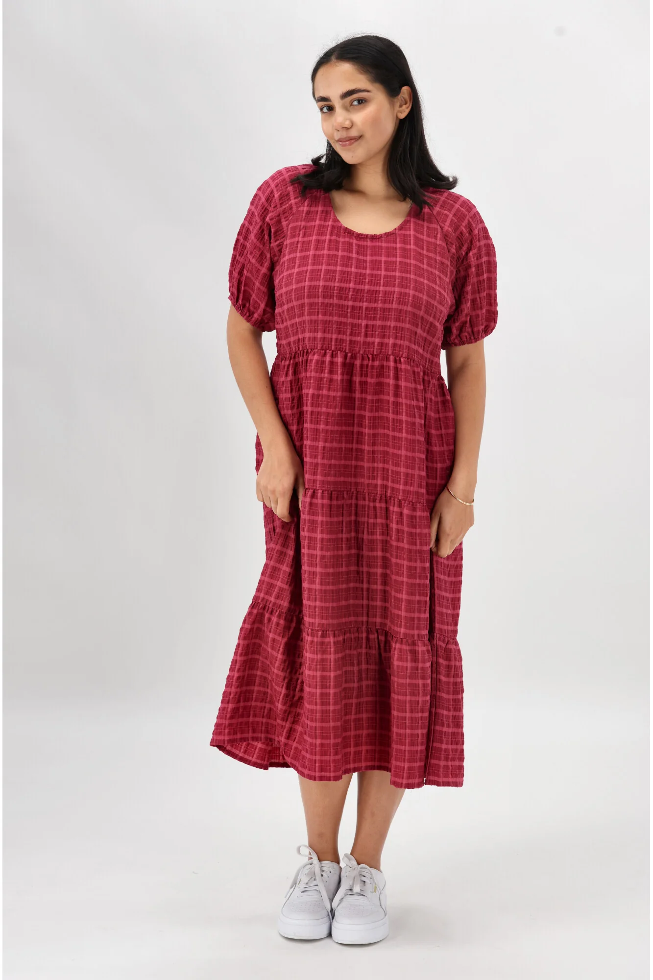 Shine On Label Odessa Tiered Midi Dress Claret - Image 4