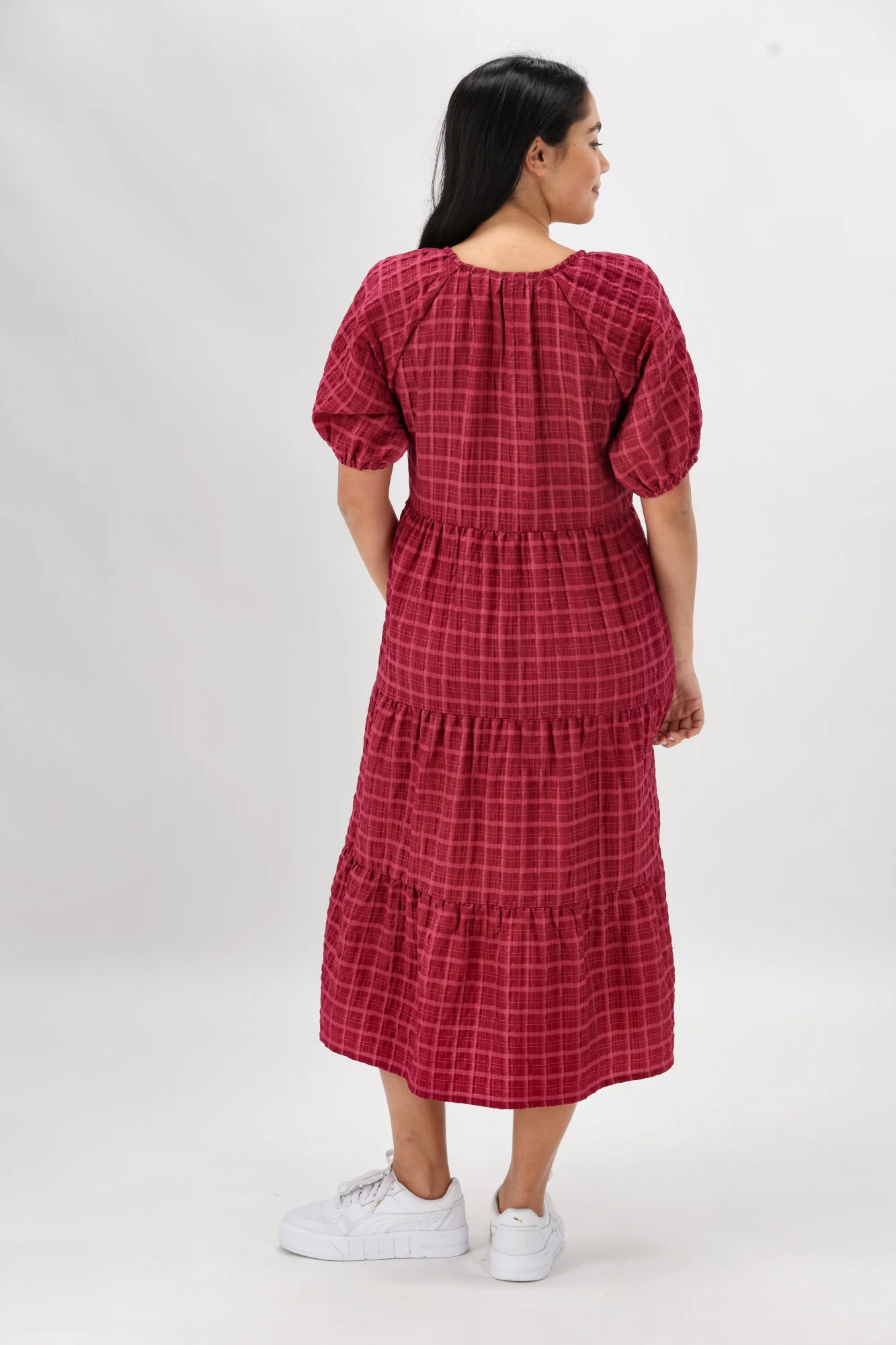 Shine On Label Odessa Tiered Midi Dress Claret - Image 7